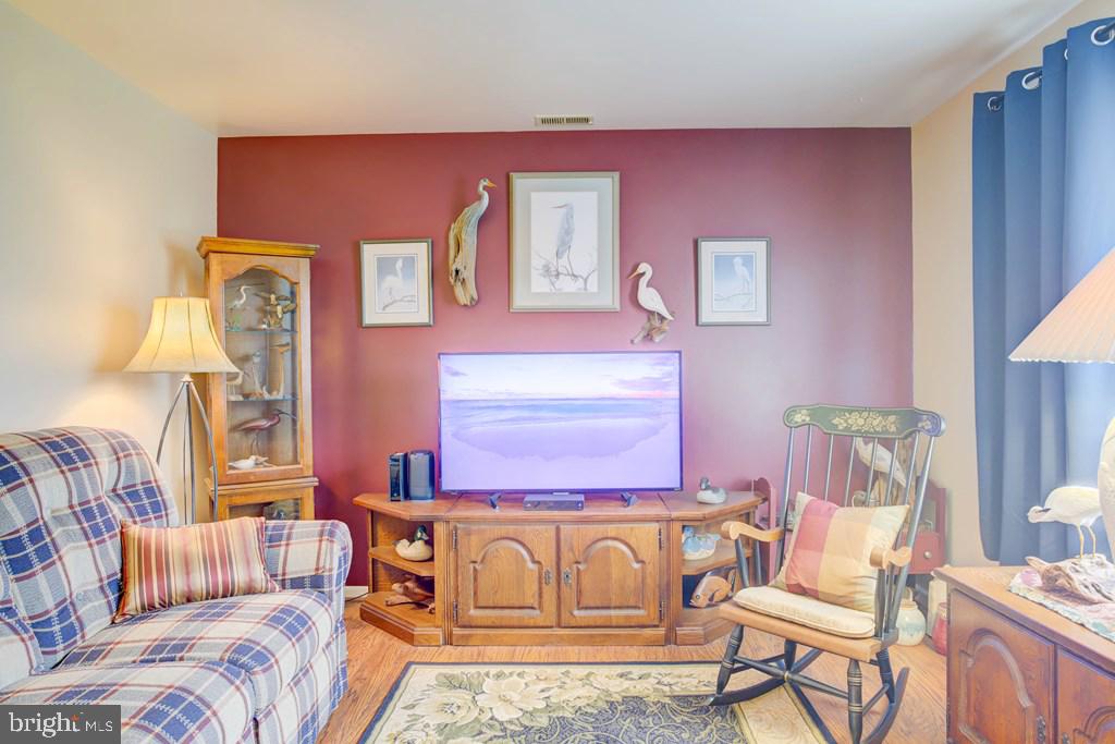 7267 OLGA DR, CHINCOTEAGUE ISLAND, Virginia 23336, 3 Bedrooms Bedrooms, ,2 BathroomsBathrooms,Residential,For sale,7267 OLGA DR,VAAC2001952 MLS # VAAC2001952