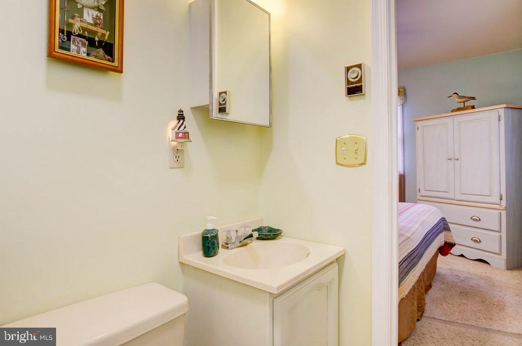 7267 OLGA DR, CHINCOTEAGUE ISLAND, Virginia 23336, 3 Bedrooms Bedrooms, ,2 BathroomsBathrooms,Residential,For sale,7267 OLGA DR,VAAC2001952 MLS # VAAC2001952