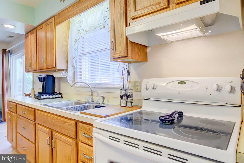 7267 OLGA DR, CHINCOTEAGUE ISLAND, Virginia 23336, 3 Bedrooms Bedrooms, ,2 BathroomsBathrooms,Residential,For sale,7267 OLGA DR,VAAC2001952 MLS # VAAC2001952