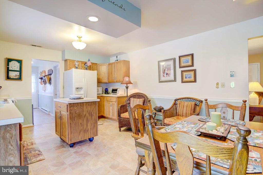 7267 OLGA DR, CHINCOTEAGUE ISLAND, Virginia 23336, 3 Bedrooms Bedrooms, ,2 BathroomsBathrooms,Residential,For sale,7267 OLGA DR,VAAC2001952 MLS # VAAC2001952