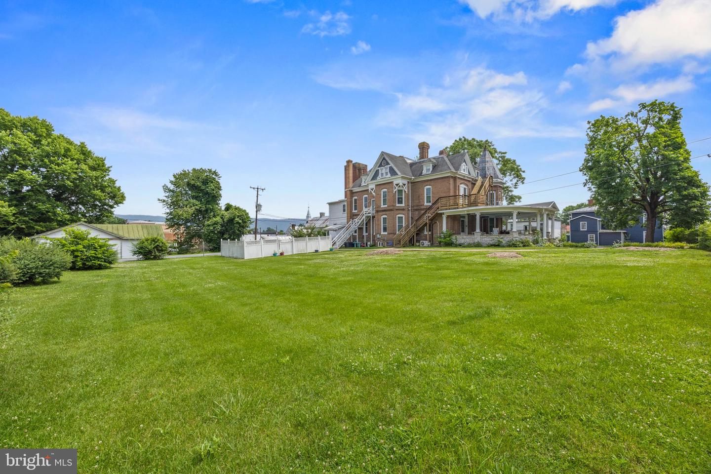 118 N MUHLENBERG ST, WOODSTOCK, Virginia 22664, ,Land,For sale,118 N MUHLENBERG ST,VASH2011740 MLS # VASH2011740