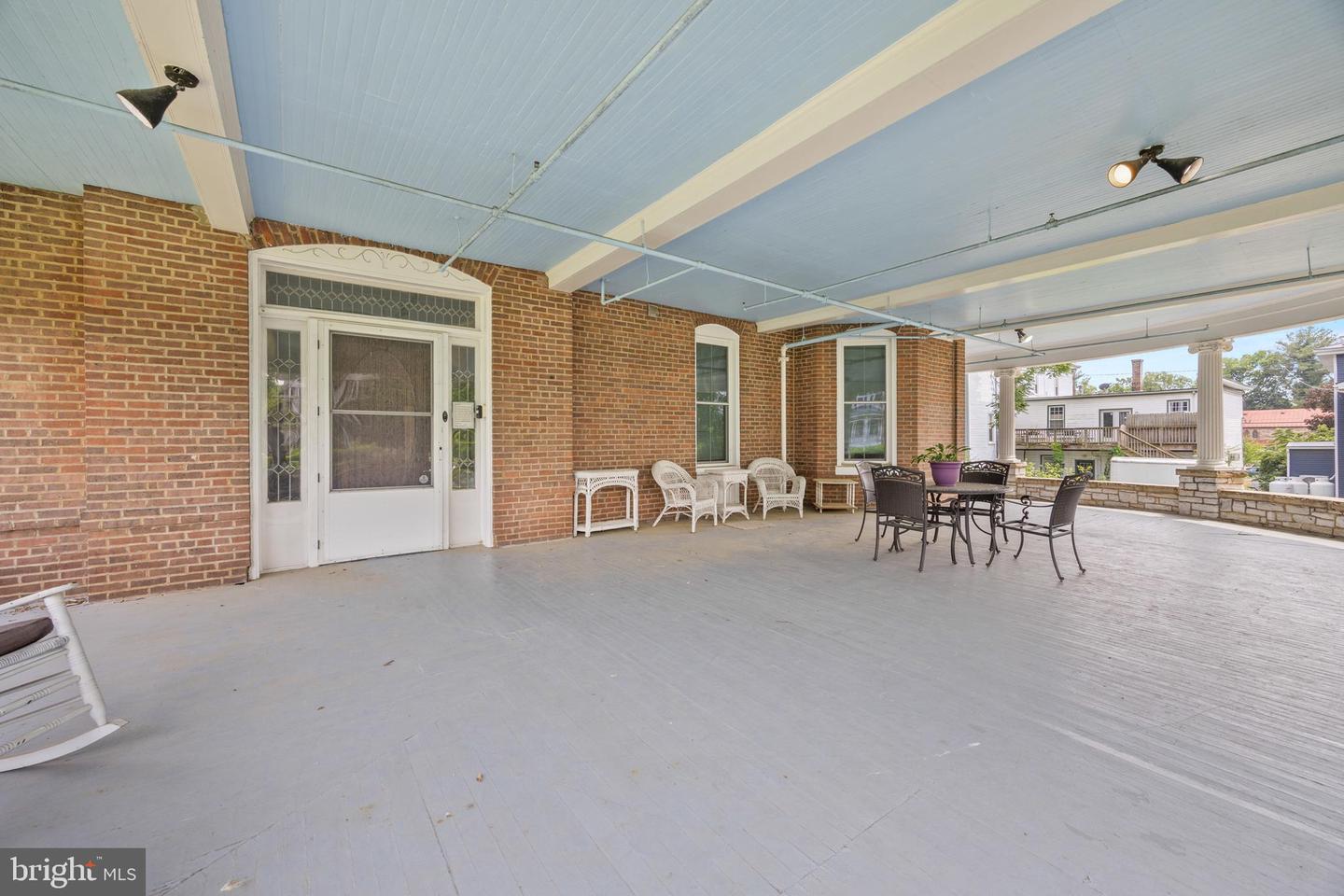 118 N MUHLENBERG ST, WOODSTOCK, Virginia 22664, ,Land,For sale,118 N MUHLENBERG ST,VASH2011740 MLS # VASH2011740