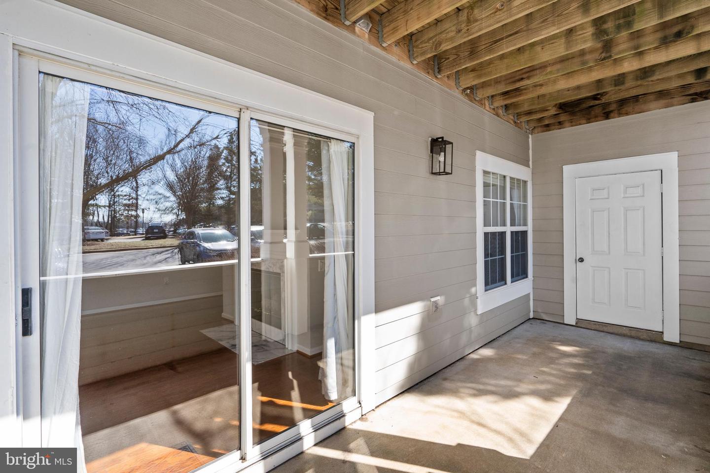 1701 LAKE SHORE CREST DR #11, RESTON, Virginia 20190, 2 Bedrooms Bedrooms, ,2 BathroomsBathrooms,Residential,For sale,1701 LAKE SHORE CREST DR #11,VAFX2226046 MLS # VAFX2226046