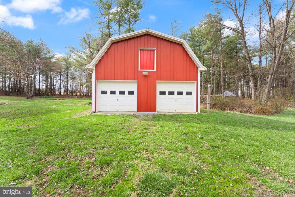38956 RICKARD RD, LOVETTSVILLE, Virginia 20180, 3 Bedrooms Bedrooms, ,3 BathroomsBathrooms,Residential,For sale,38956 RICKARD RD,VALO2090594 MLS # VALO2090594