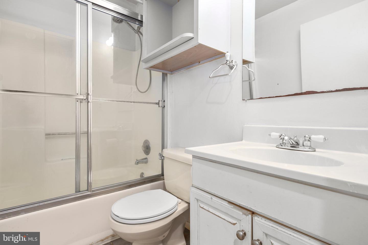 221 HAMPTON DR, SPOTSYLVANIA, Virginia 22551, 3 Bedrooms Bedrooms, ,3 BathroomsBathrooms,Residential,For sale,221 HAMPTON DR,VASP2031332 MLS # VASP2031332