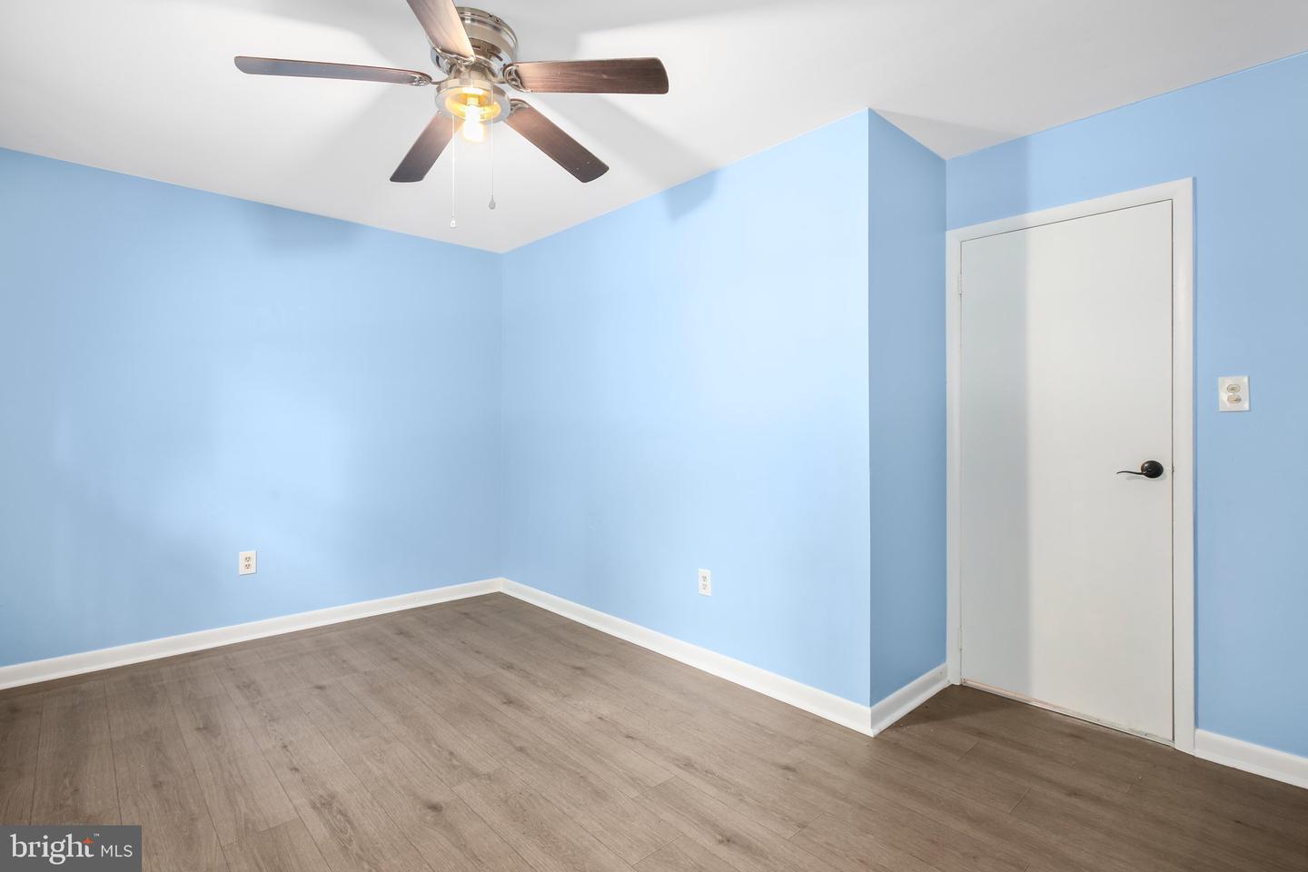 221 HAMPTON DR, SPOTSYLVANIA, Virginia 22551, 3 Bedrooms Bedrooms, ,3 BathroomsBathrooms,Residential,For sale,221 HAMPTON DR,VASP2031332 MLS # VASP2031332