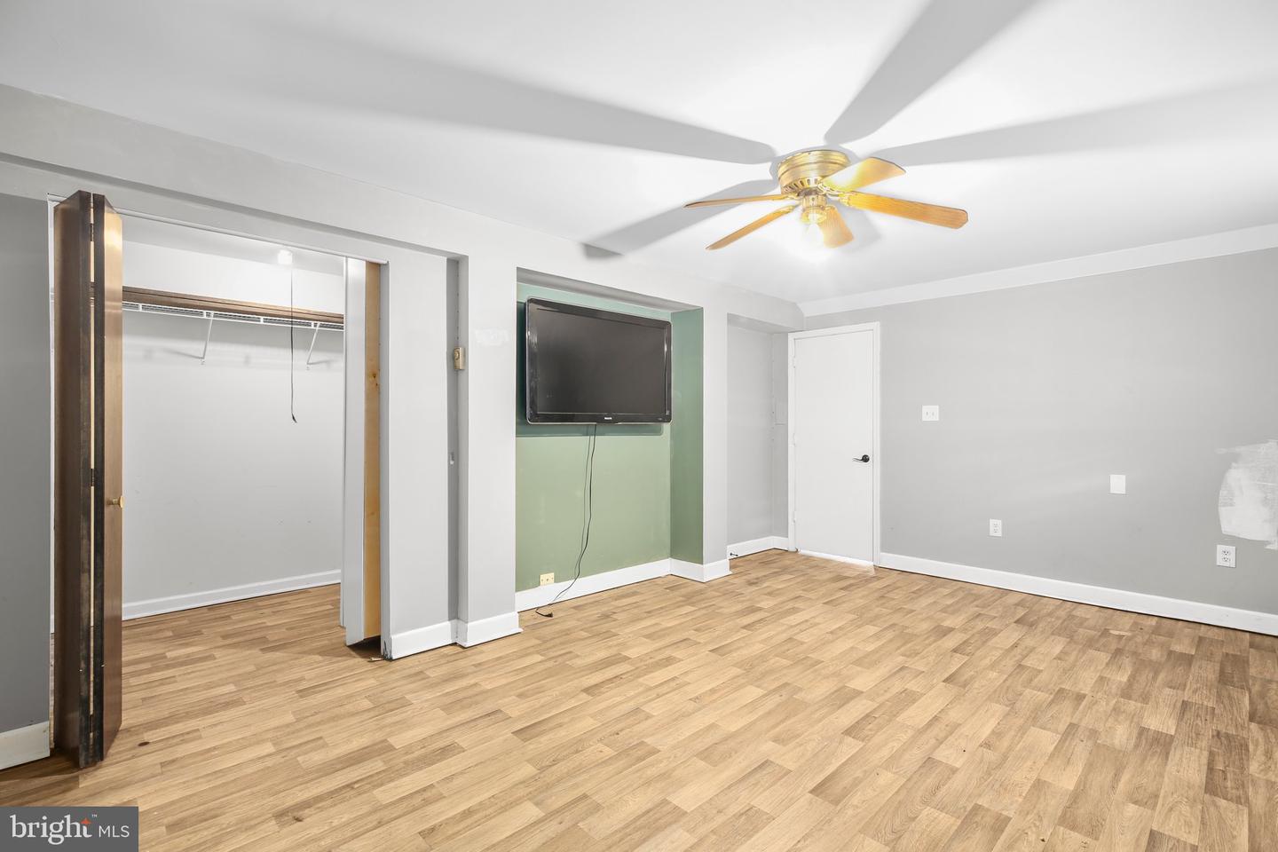 221 HAMPTON DR, SPOTSYLVANIA, Virginia 22551, 3 Bedrooms Bedrooms, ,3 BathroomsBathrooms,Residential,For sale,221 HAMPTON DR,VASP2031332 MLS # VASP2031332