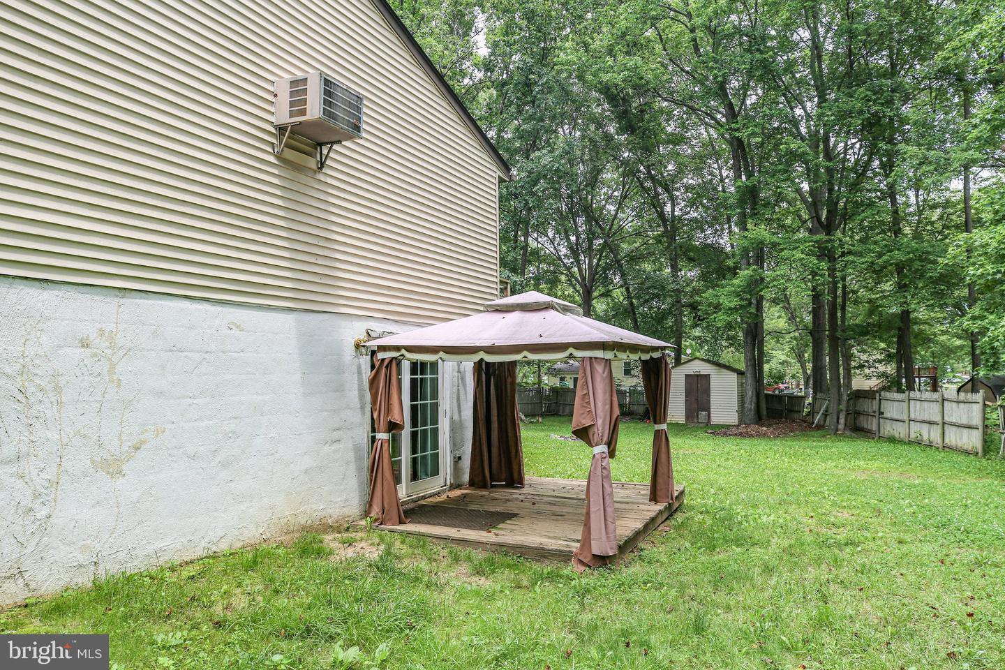 221 HAMPTON DR, SPOTSYLVANIA, Virginia 22551, 3 Bedrooms Bedrooms, ,3 BathroomsBathrooms,Residential,For sale,221 HAMPTON DR,VASP2031332 MLS # VASP2031332