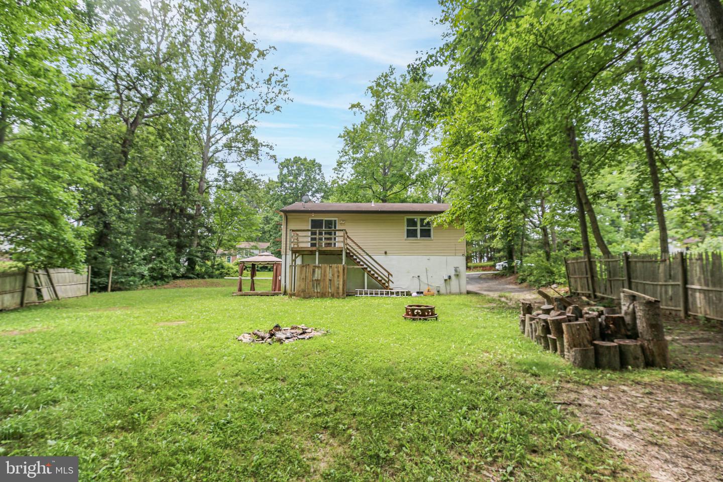 221 HAMPTON DR, SPOTSYLVANIA, Virginia 22551, 3 Bedrooms Bedrooms, ,3 BathroomsBathrooms,Residential,For sale,221 HAMPTON DR,VASP2031332 MLS # VASP2031332