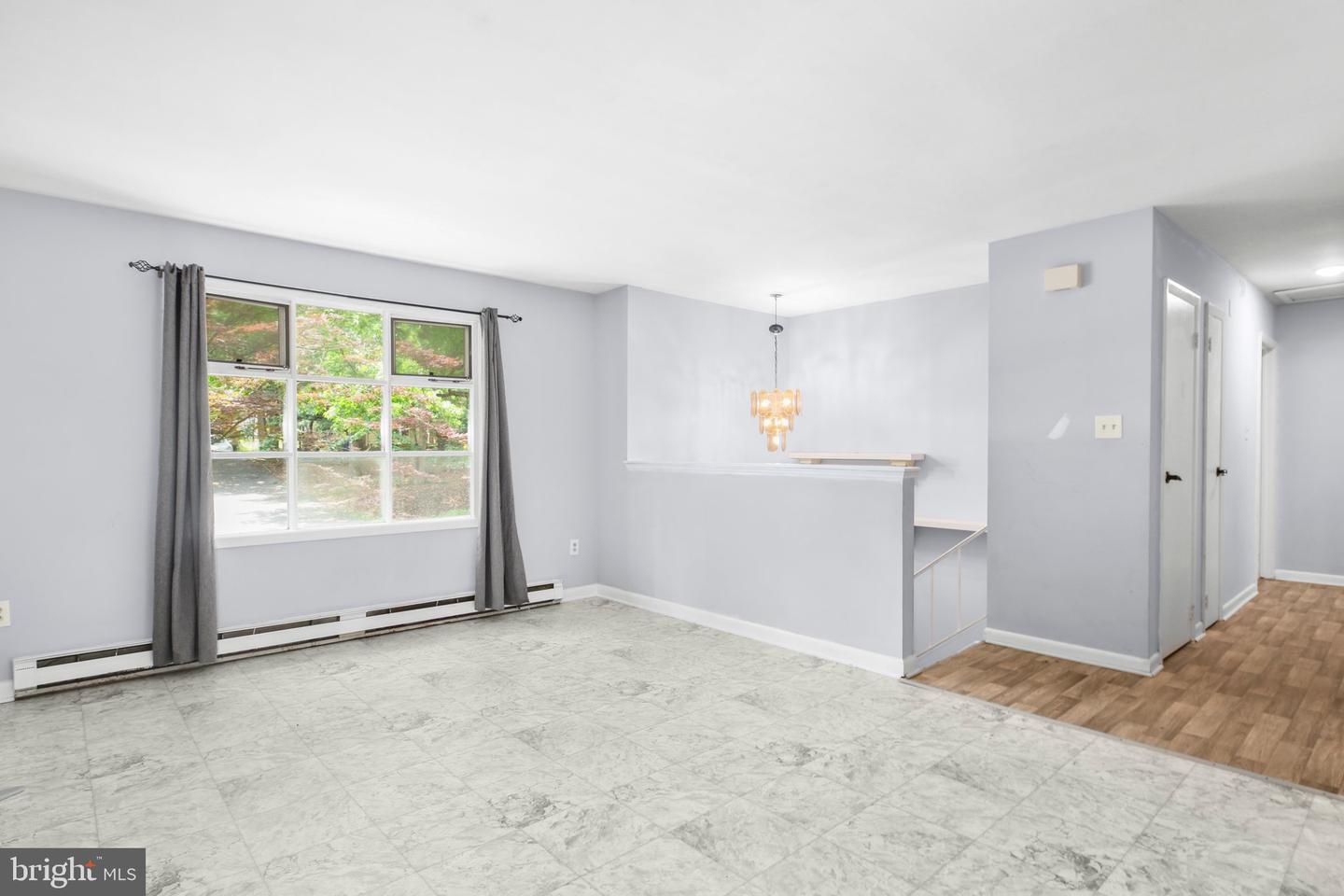 221 HAMPTON DR, SPOTSYLVANIA, Virginia 22551, 3 Bedrooms Bedrooms, ,3 BathroomsBathrooms,Residential,For sale,221 HAMPTON DR,VASP2031332 MLS # VASP2031332