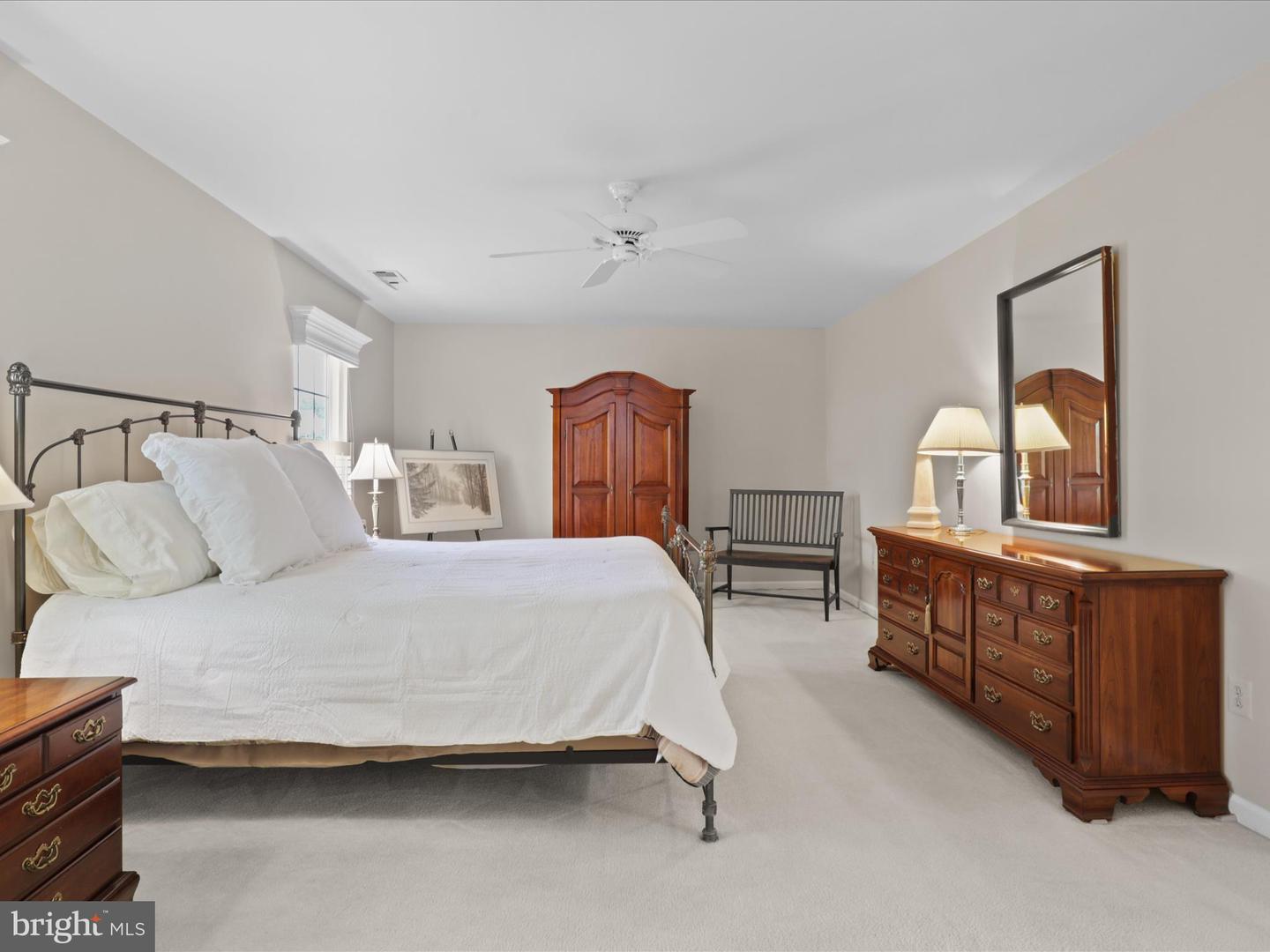 5422 CASTLE BAR LN, ALEXANDRIA, Virginia 22315, 5 Bedrooms Bedrooms, ,3 BathroomsBathrooms,Residential,For sale,5422 CASTLE BAR LN,VAFX2229682 MLS # VAFX2229682