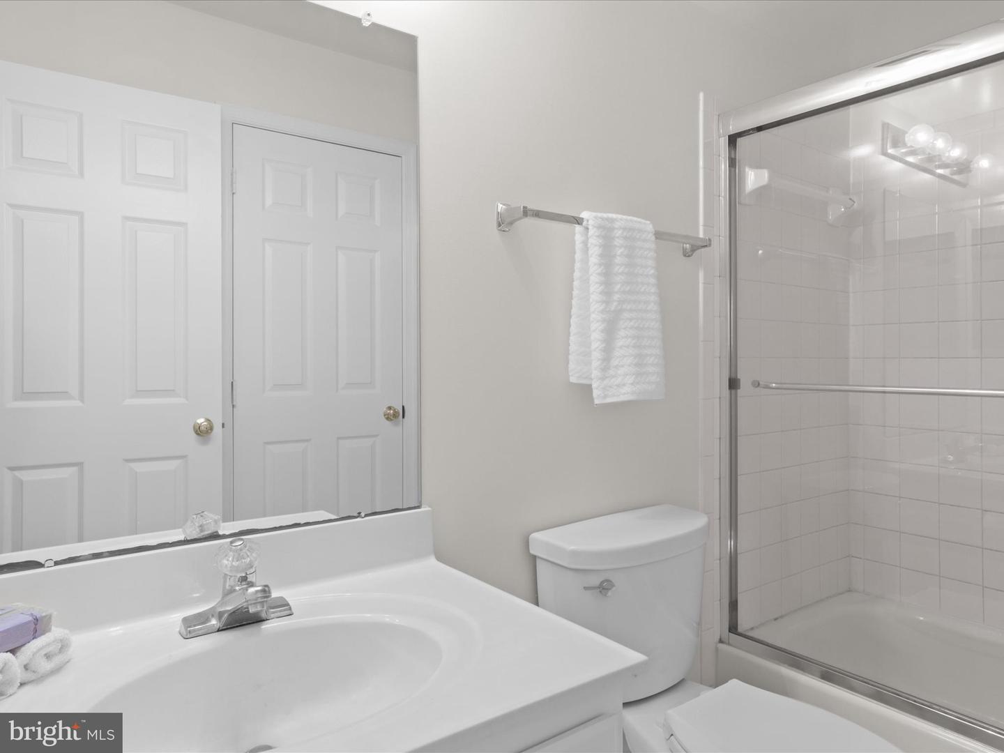 5422 CASTLE BAR LN, ALEXANDRIA, Virginia 22315, 5 Bedrooms Bedrooms, ,3 BathroomsBathrooms,Residential,For sale,5422 CASTLE BAR LN,VAFX2229682 MLS # VAFX2229682