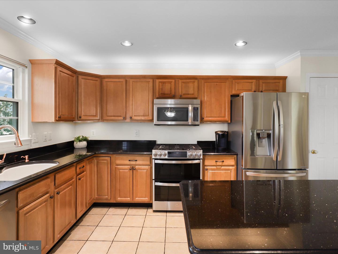 5422 CASTLE BAR LN, ALEXANDRIA, Virginia 22315, 5 Bedrooms Bedrooms, ,3 BathroomsBathrooms,Residential,For sale,5422 CASTLE BAR LN,VAFX2229682 MLS # VAFX2229682