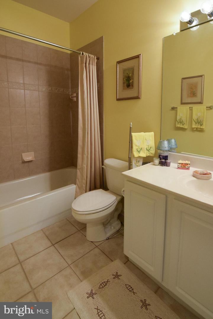 227 SMITHFIELD WAY, FREDERICKSBURG, Virginia 22406, 3 Bedrooms Bedrooms, ,3 BathroomsBathrooms,Residential,For sale,227 SMITHFIELD WAY,VAST2037306 MLS # VAST2037306