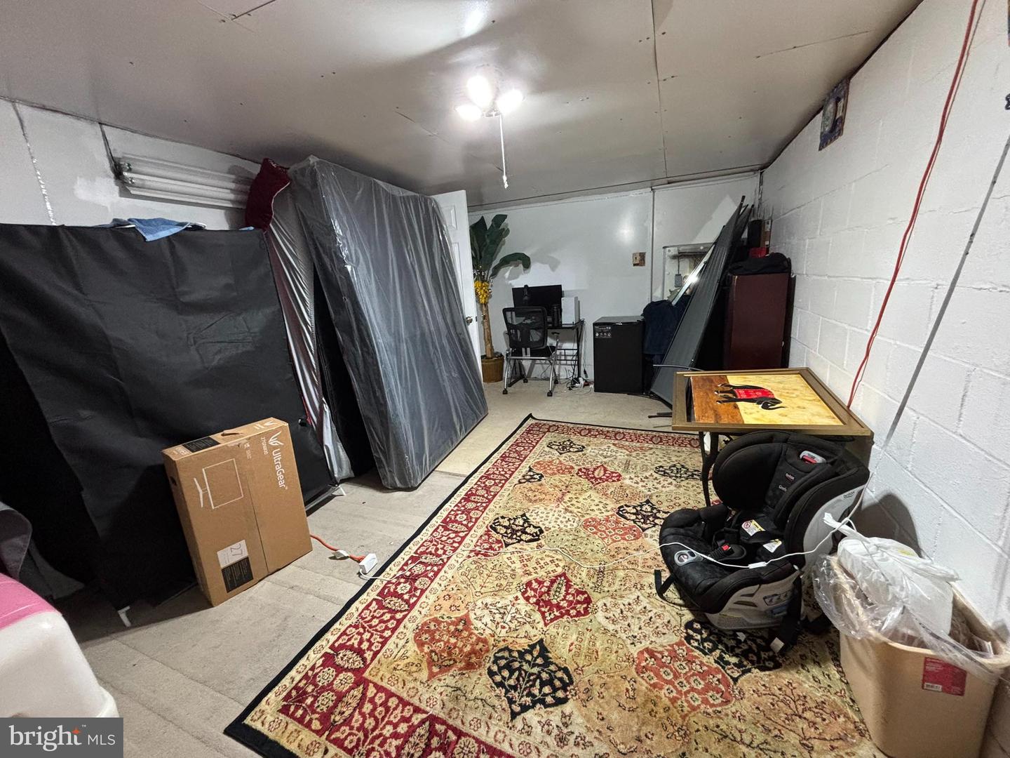 6901 ROLLING RD, SPRINGFIELD, Virginia 22152, 5 Bedrooms Bedrooms, ,2 BathroomsBathrooms,Residential,For sale,6901 ROLLING RD,VAFX2233028 MLS # VAFX2233028