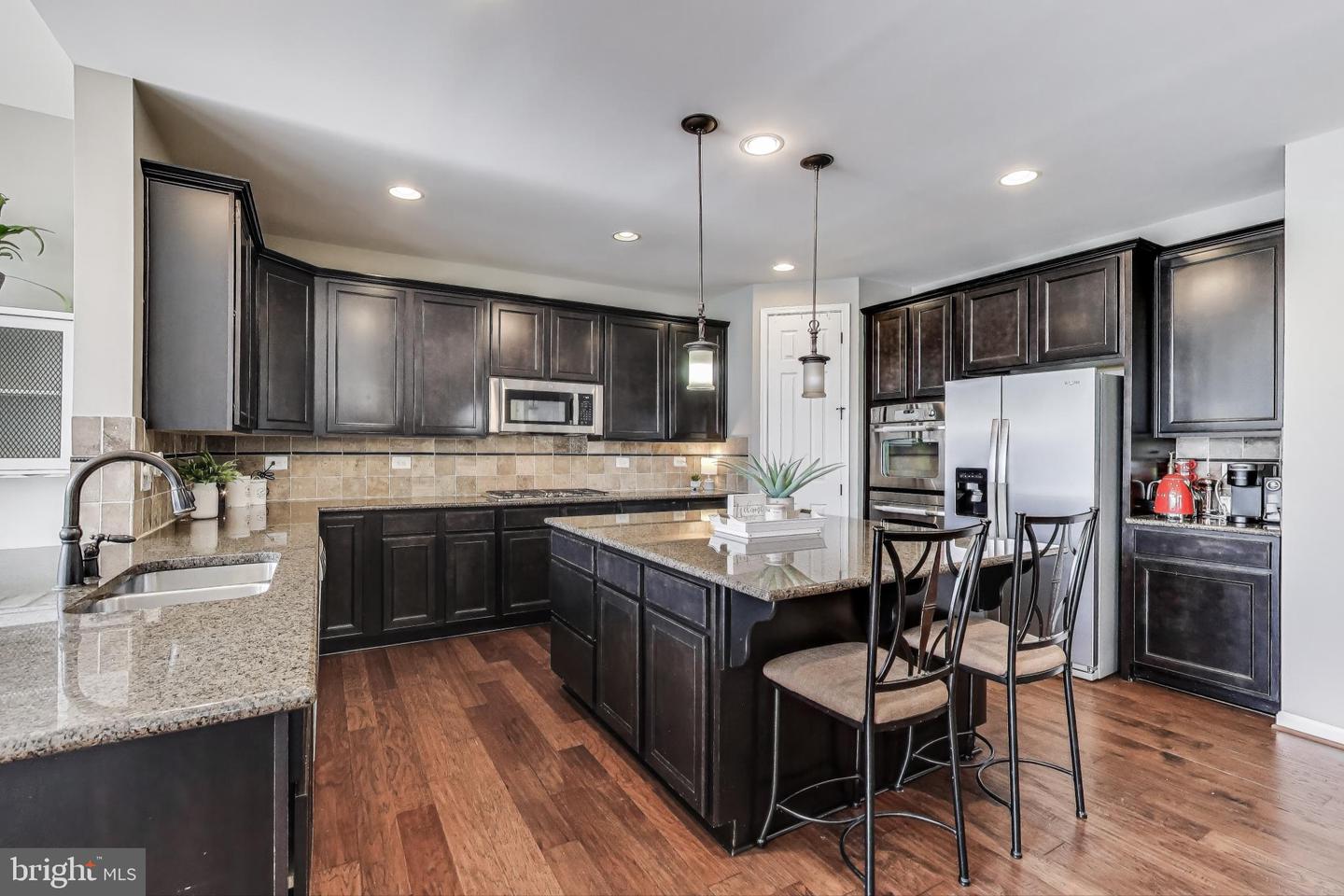 5701 WINK WAY, WOODBRIDGE, Virginia 22193, 6 Bedrooms Bedrooms, ,4 BathroomsBathrooms,Residential,For sale,5701 WINK WAY,VAPW2092752 MLS # VAPW2092752