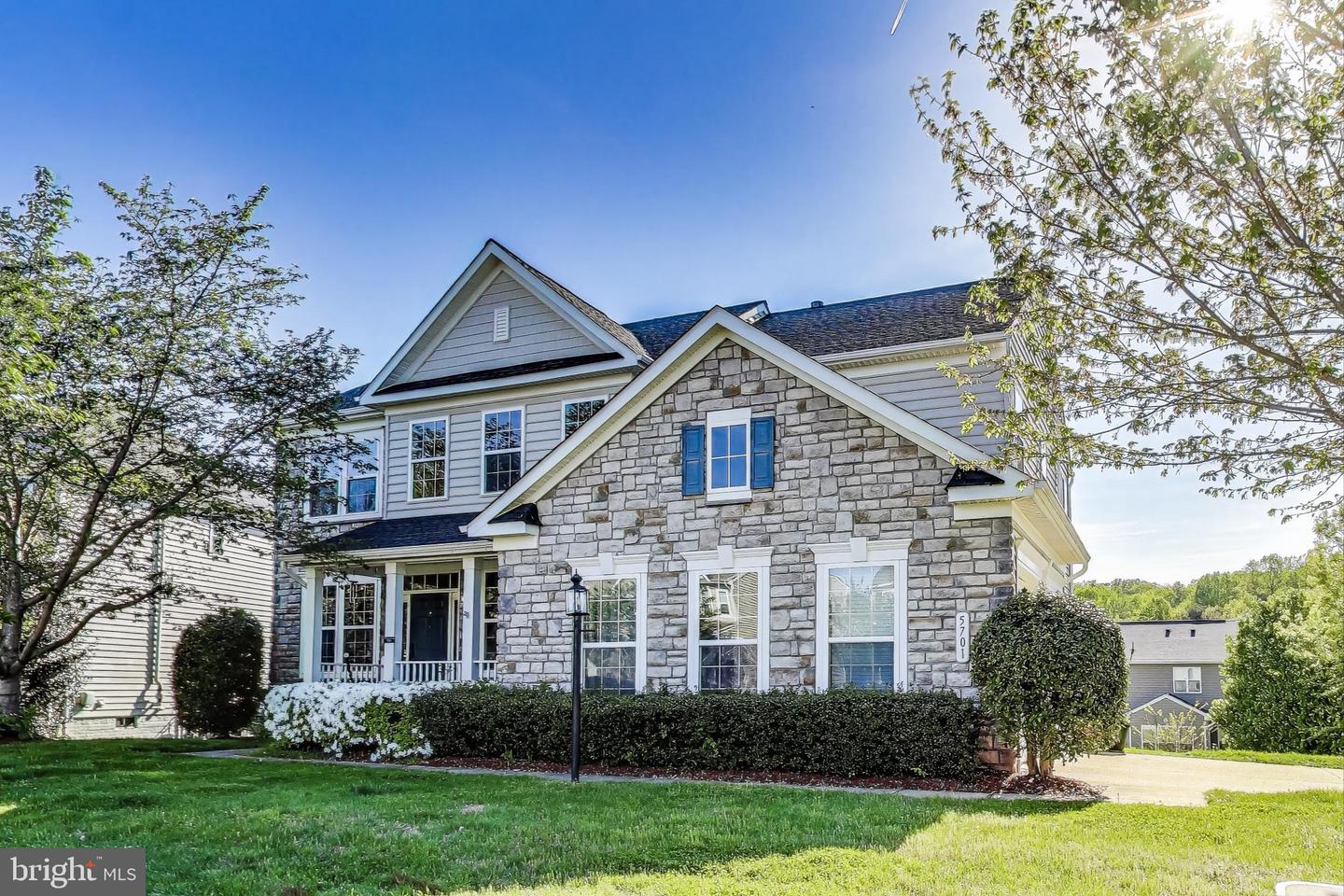 5701 WINK WAY, WOODBRIDGE, Virginia 22193, 6 Bedrooms Bedrooms, ,4 BathroomsBathrooms,Residential,For sale,5701 WINK WAY,VAPW2092752 MLS # VAPW2092752