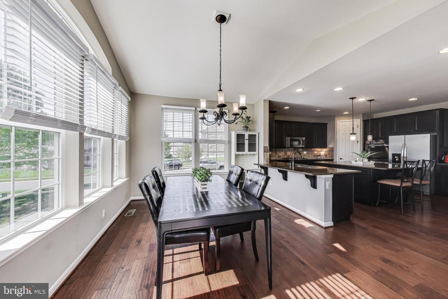 5701 WINK WAY, WOODBRIDGE, Virginia 22193, 6 Bedrooms Bedrooms, ,4 BathroomsBathrooms,Residential,For sale,5701 WINK WAY,VAPW2092752 MLS # VAPW2092752