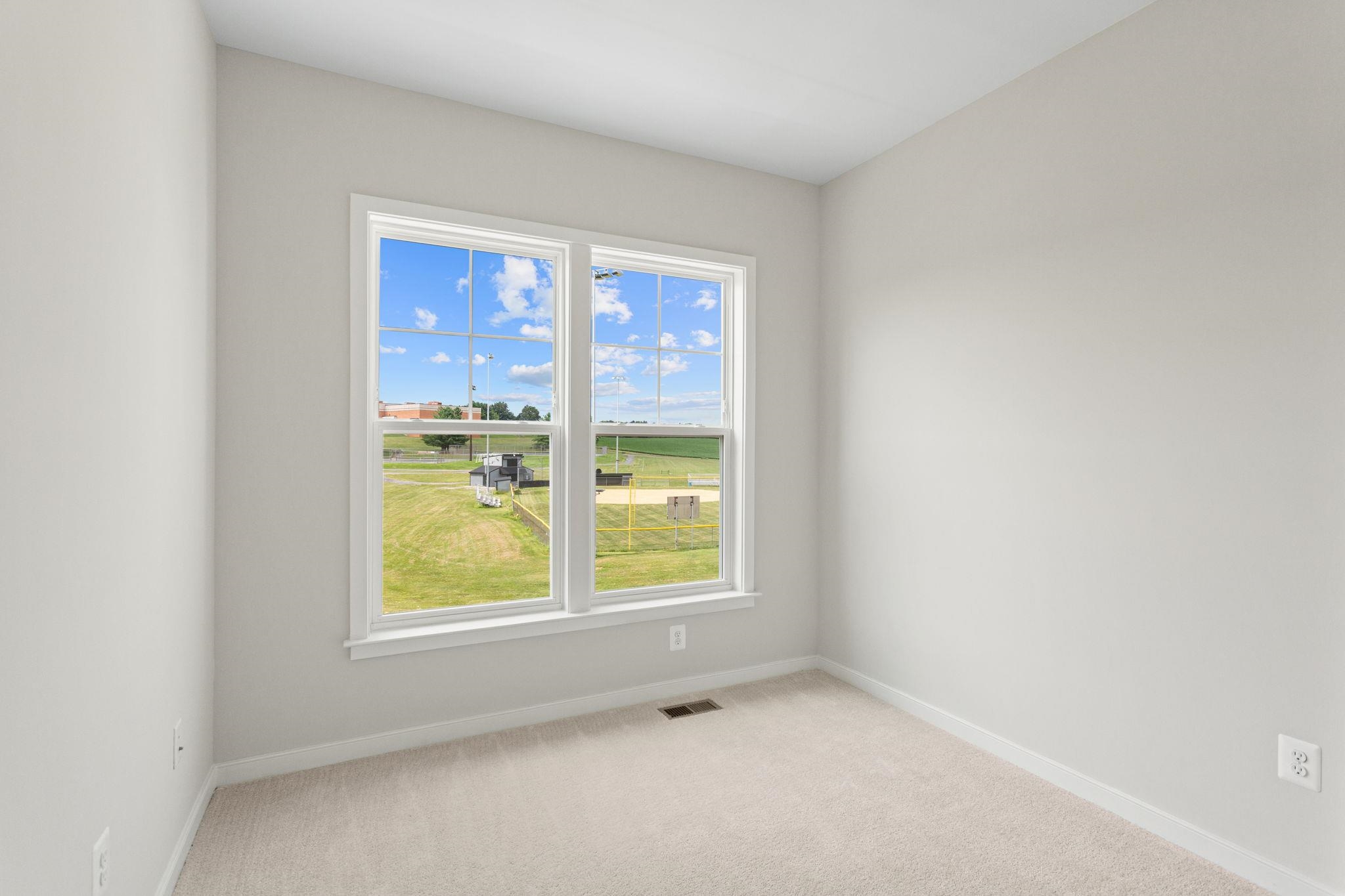 203 SCARLET MAPLE LN, BRIDGEWATER, Virginia 22812, 3 Bedrooms Bedrooms, ,2 BathroomsBathrooms,Residential,**203 Scarlet Maple Ln** The Glen at Cooks Creek,203 SCARLET MAPLE LN,665833 MLS # 665833
