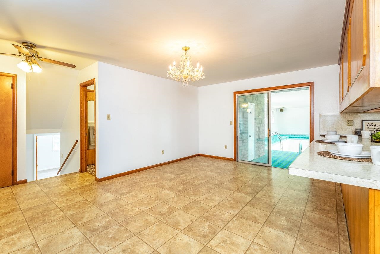 4490 NORTH VALLEY PIKE, ROCKINGHAM, Virginia 22802, 4 Bedrooms Bedrooms, ,3 BathroomsBathrooms,Residential,4490 NORTH VALLEY PIKE,665840 MLS # 665840