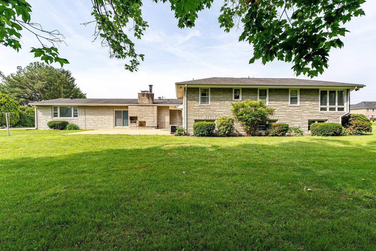 4490 NORTH VALLEY PIKE, ROCKINGHAM, Virginia 22802, 4 Bedrooms Bedrooms, ,3 BathroomsBathrooms,Residential,4490 NORTH VALLEY PIKE,665840 MLS # 665840