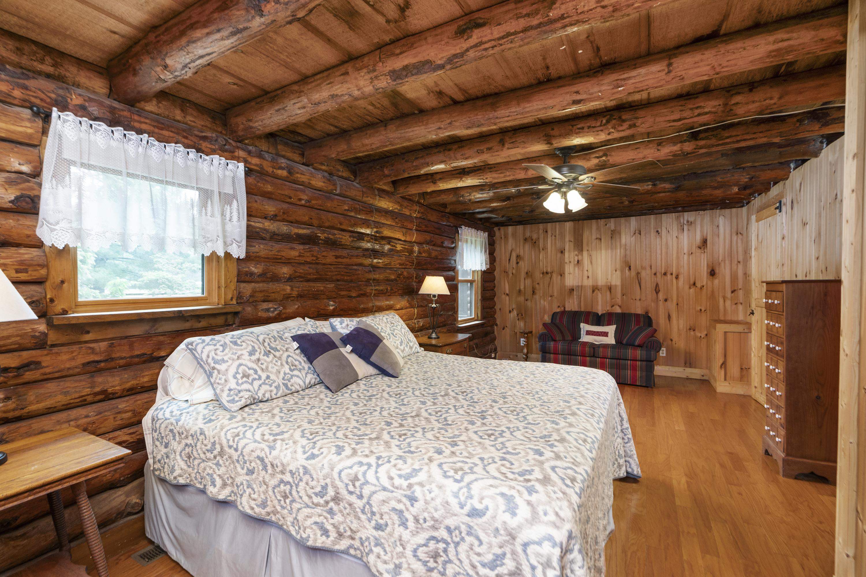 35 S BOTTOM RD, RAPHINE, Virginia 24472, 3 Bedrooms Bedrooms, ,2 BathroomsBathrooms,Residential,Rockbridge Retreat,35 S BOTTOM RD,665844 MLS # 665844
