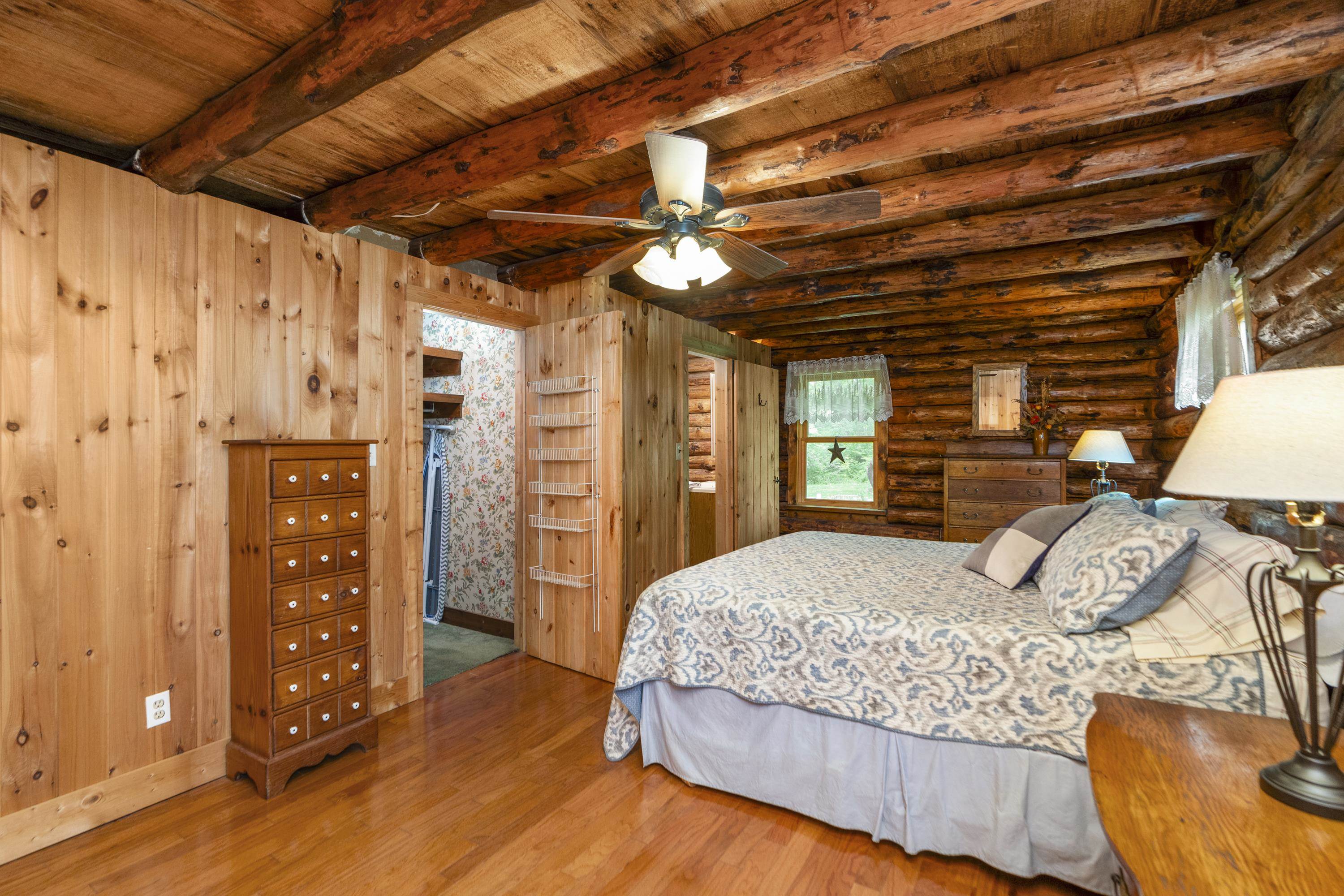 35 S BOTTOM RD, RAPHINE, Virginia 24472, 3 Bedrooms Bedrooms, ,2 BathroomsBathrooms,Residential,Rockbridge Retreat,35 S BOTTOM RD,665844 MLS # 665844