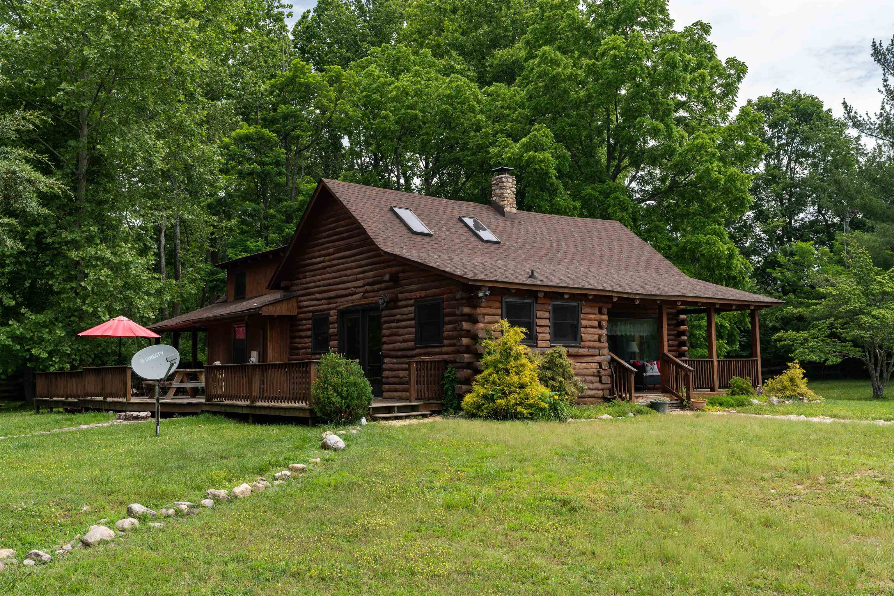 35 S BOTTOM RD, RAPHINE, Virginia 24472, 3 Bedrooms Bedrooms, ,2 BathroomsBathrooms,Residential,Rockbridge Retreat,35 S BOTTOM RD,665844 MLS # 665844