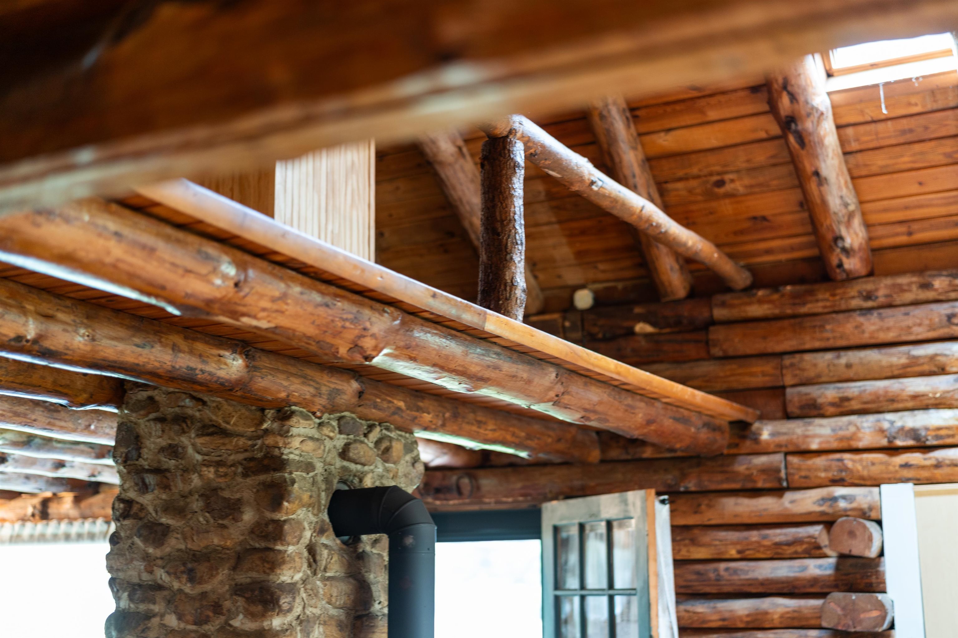 35 S BOTTOM RD, RAPHINE, Virginia 24472, 3 Bedrooms Bedrooms, ,2 BathroomsBathrooms,Residential,Rockbridge Retreat,35 S BOTTOM RD,665844 MLS # 665844
