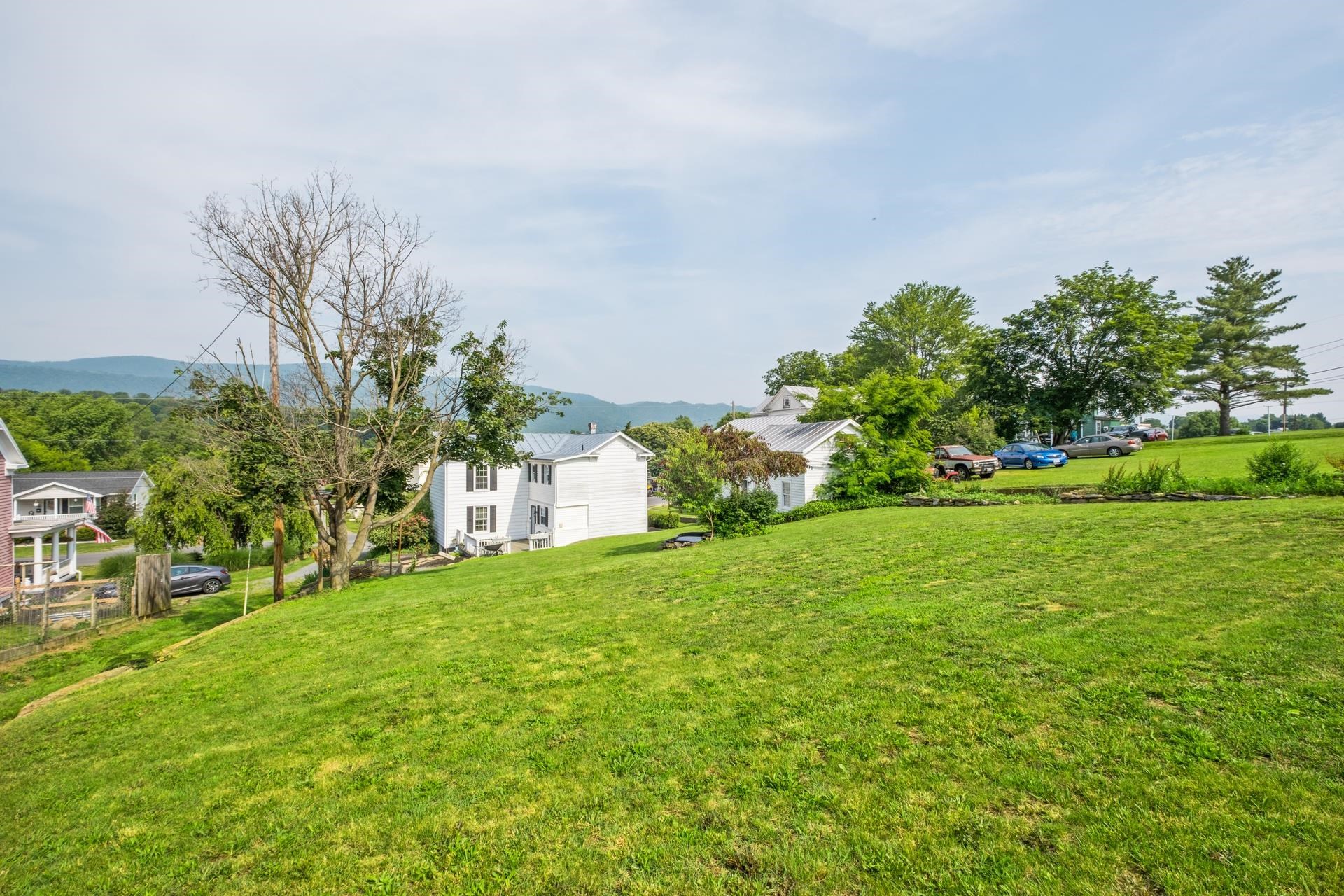 106 2ND ST, SHENANDOAH, Virginia 22849, 3 Bedrooms Bedrooms, ,2 BathroomsBathrooms,Residential,106 2ND ST,665851 MLS # 665851