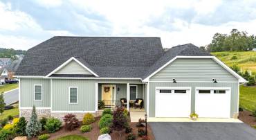 219 HEATHER LN, STAUNTON, Virginia 24401, 3 Bedrooms Bedrooms, ,2 BathroomsBathrooms,Residential,219 HEATHER LN,665853 MLS # 665853
