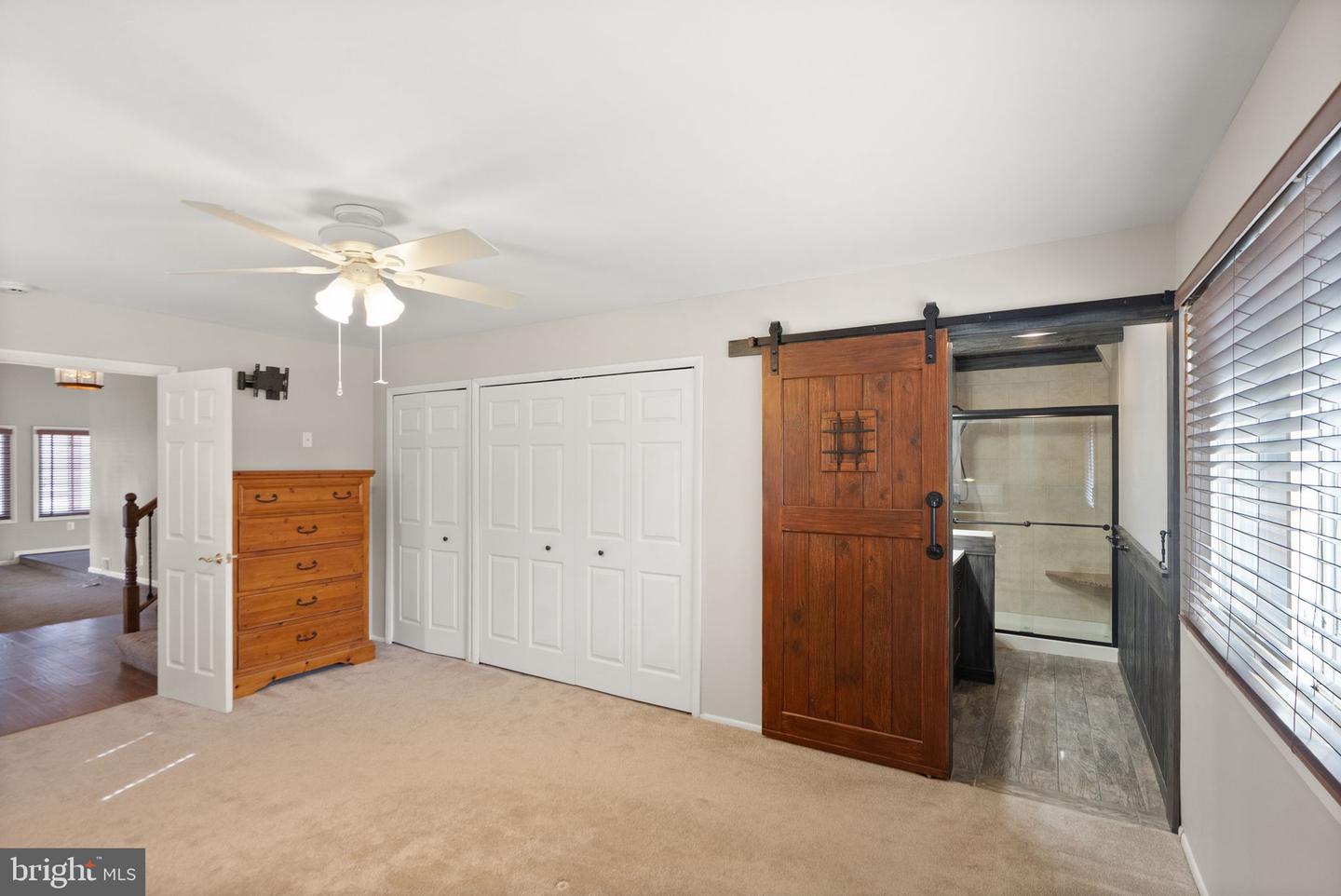 515 SUGARLAND RUN DR, STERLING, Virginia 20164, 4 Bedrooms Bedrooms, ,2 BathroomsBathrooms,Residential,For sale,515 SUGARLAND RUN DR,VALO2097566 MLS # VALO2097566