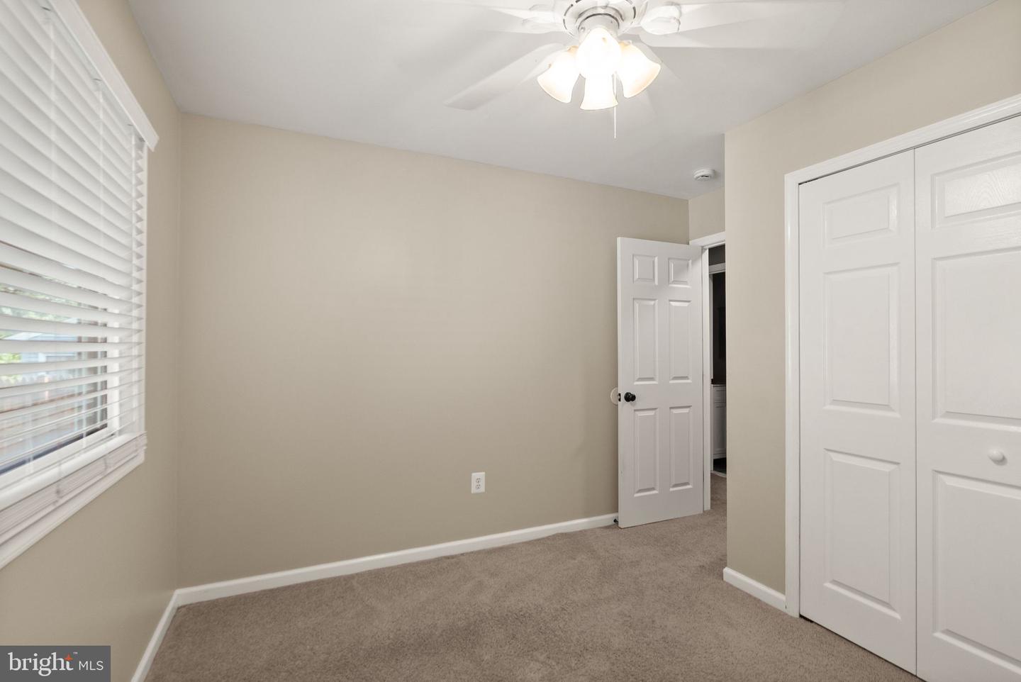 515 SUGARLAND RUN DR, STERLING, Virginia 20164, 4 Bedrooms Bedrooms, ,2 BathroomsBathrooms,Residential,For sale,515 SUGARLAND RUN DR,VALO2097566 MLS # VALO2097566