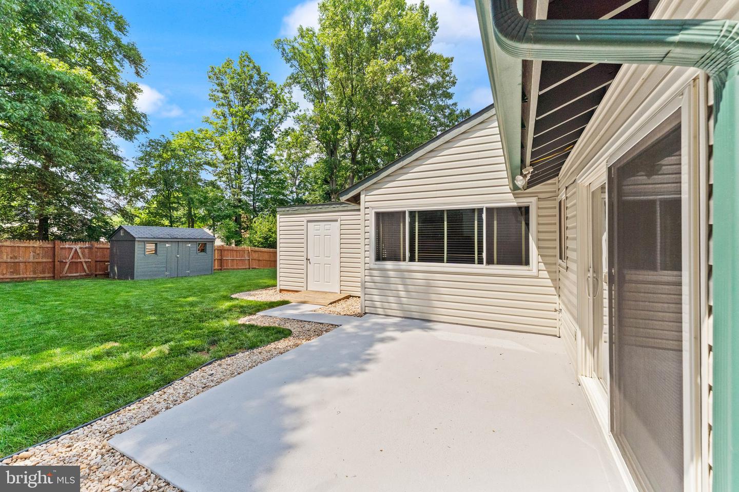 515 SUGARLAND RUN DR, STERLING, Virginia 20164, 4 Bedrooms Bedrooms, ,2 BathroomsBathrooms,Residential,For sale,515 SUGARLAND RUN DR,VALO2097566 MLS # VALO2097566