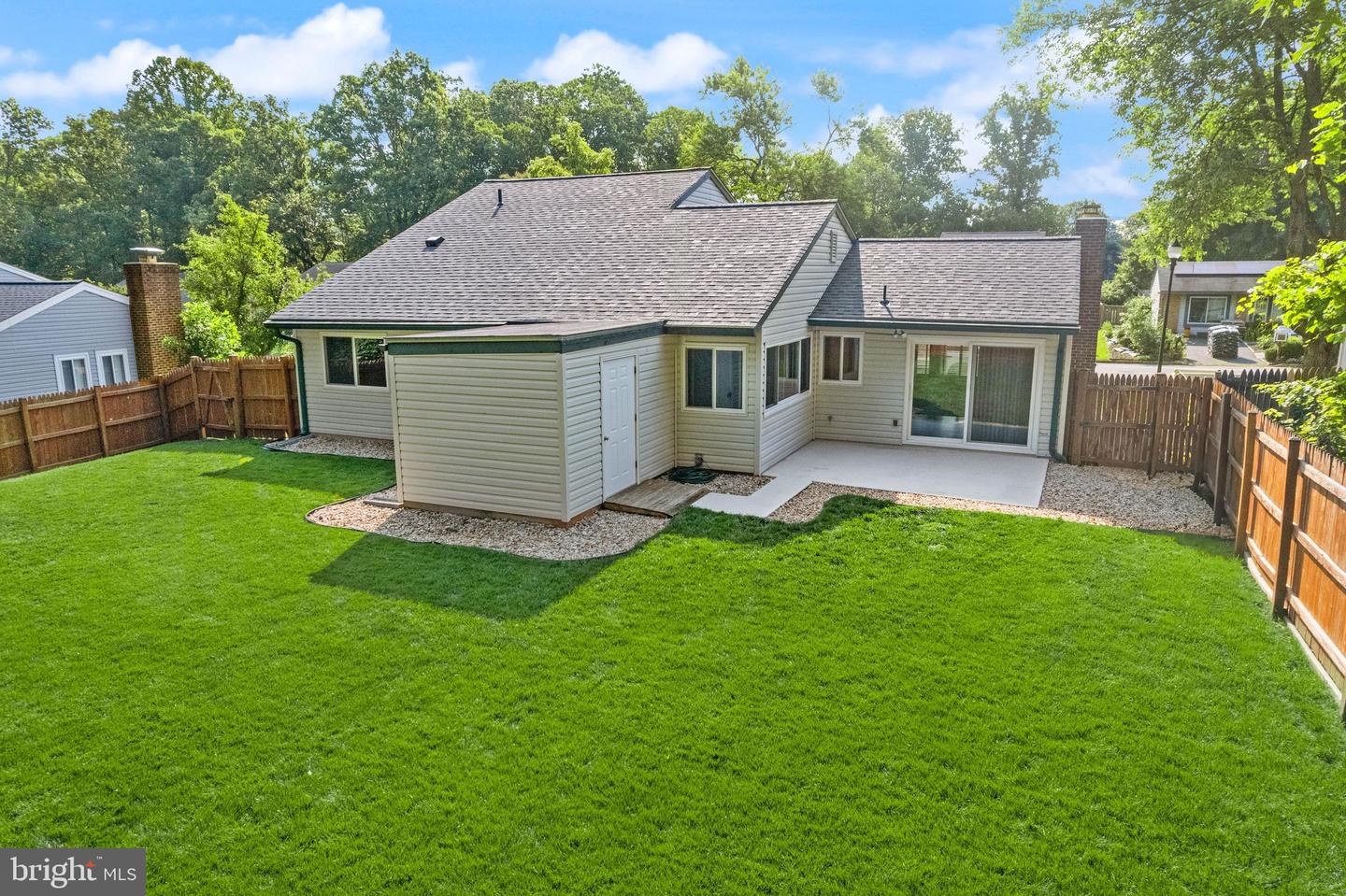 515 SUGARLAND RUN DR, STERLING, Virginia 20164, 4 Bedrooms Bedrooms, ,2 BathroomsBathrooms,Residential,For sale,515 SUGARLAND RUN DR,VALO2097566 MLS # VALO2097566
