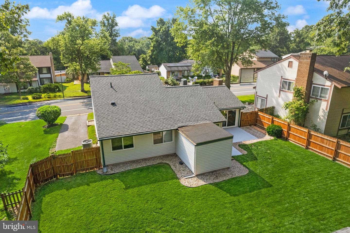 515 SUGARLAND RUN DR, STERLING, Virginia 20164, 4 Bedrooms Bedrooms, ,2 BathroomsBathrooms,Residential,For sale,515 SUGARLAND RUN DR,VALO2097566 MLS # VALO2097566