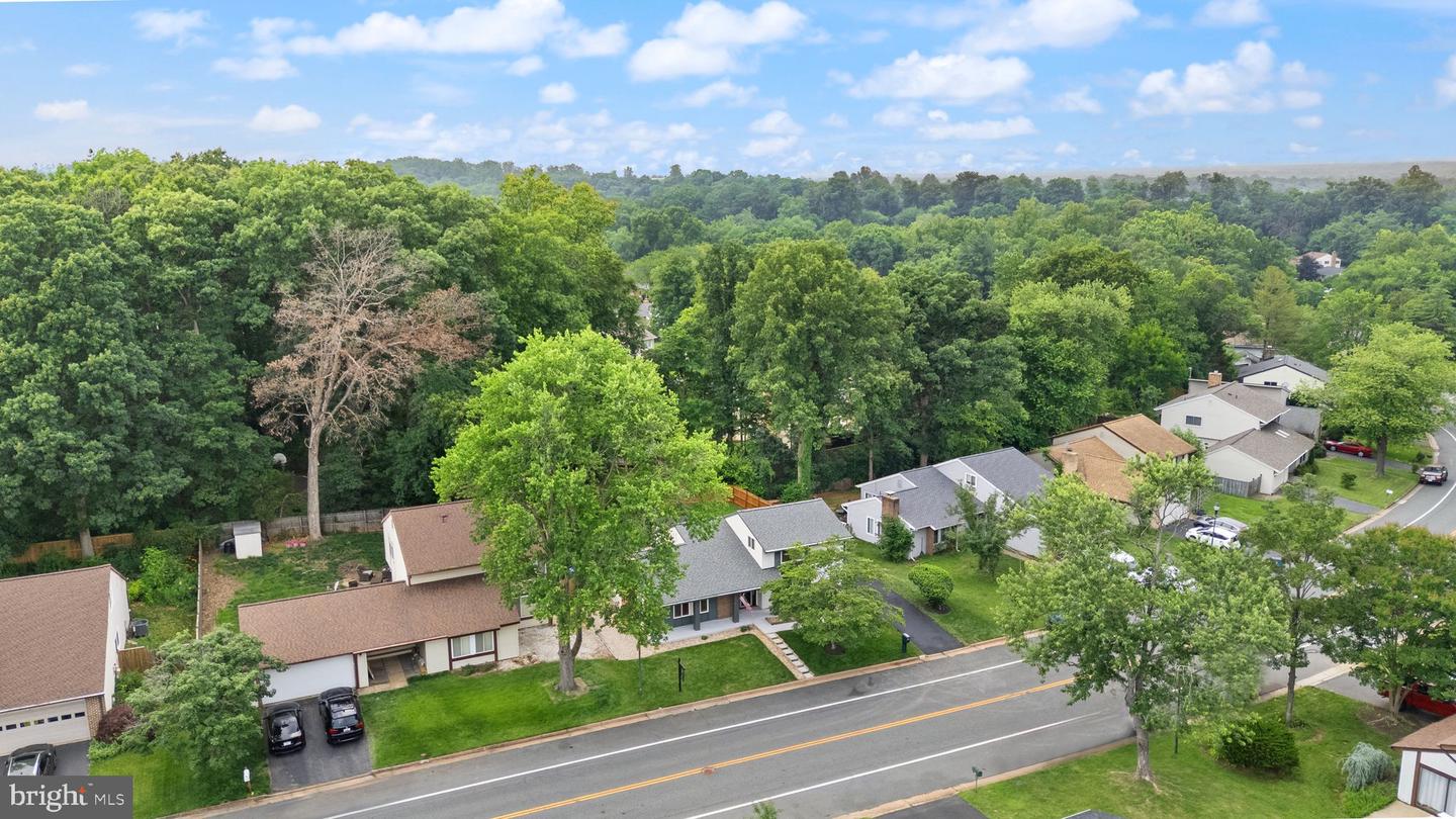 515 SUGARLAND RUN DR, STERLING, Virginia 20164, 4 Bedrooms Bedrooms, ,2 BathroomsBathrooms,Residential,For sale,515 SUGARLAND RUN DR,VALO2097566 MLS # VALO2097566