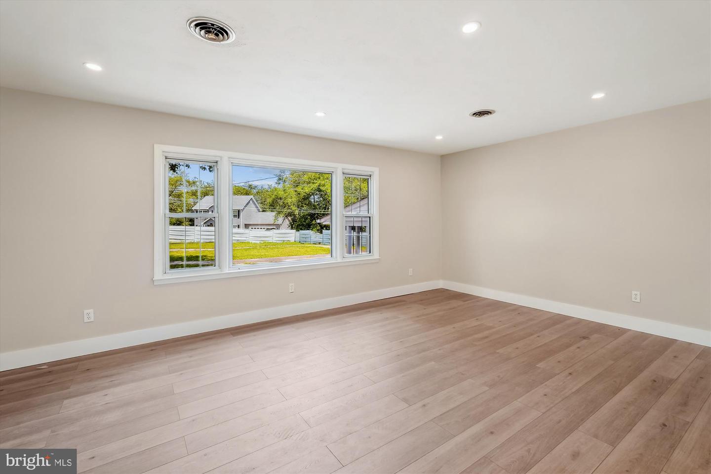 110 CARTER PL, WINCHESTER, Virginia 22602, 5 Bedrooms Bedrooms, ,3 BathroomsBathrooms,Residential,For sale,110 CARTER PL,VAFV2034472 MLS # VAFV2034472
