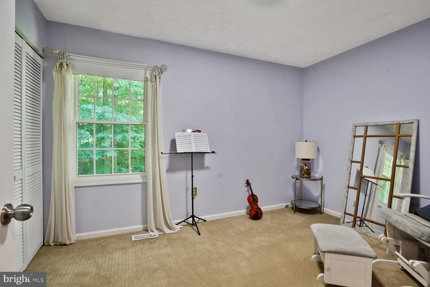 10911 CARTERS OAK WAY, BURKE, Virginia 22015, 5 Bedrooms Bedrooms, ,3 BathroomsBathrooms,Residential,For sale,10911 CARTERS OAK WAY,VAFX2244394 MLS # VAFX2244394