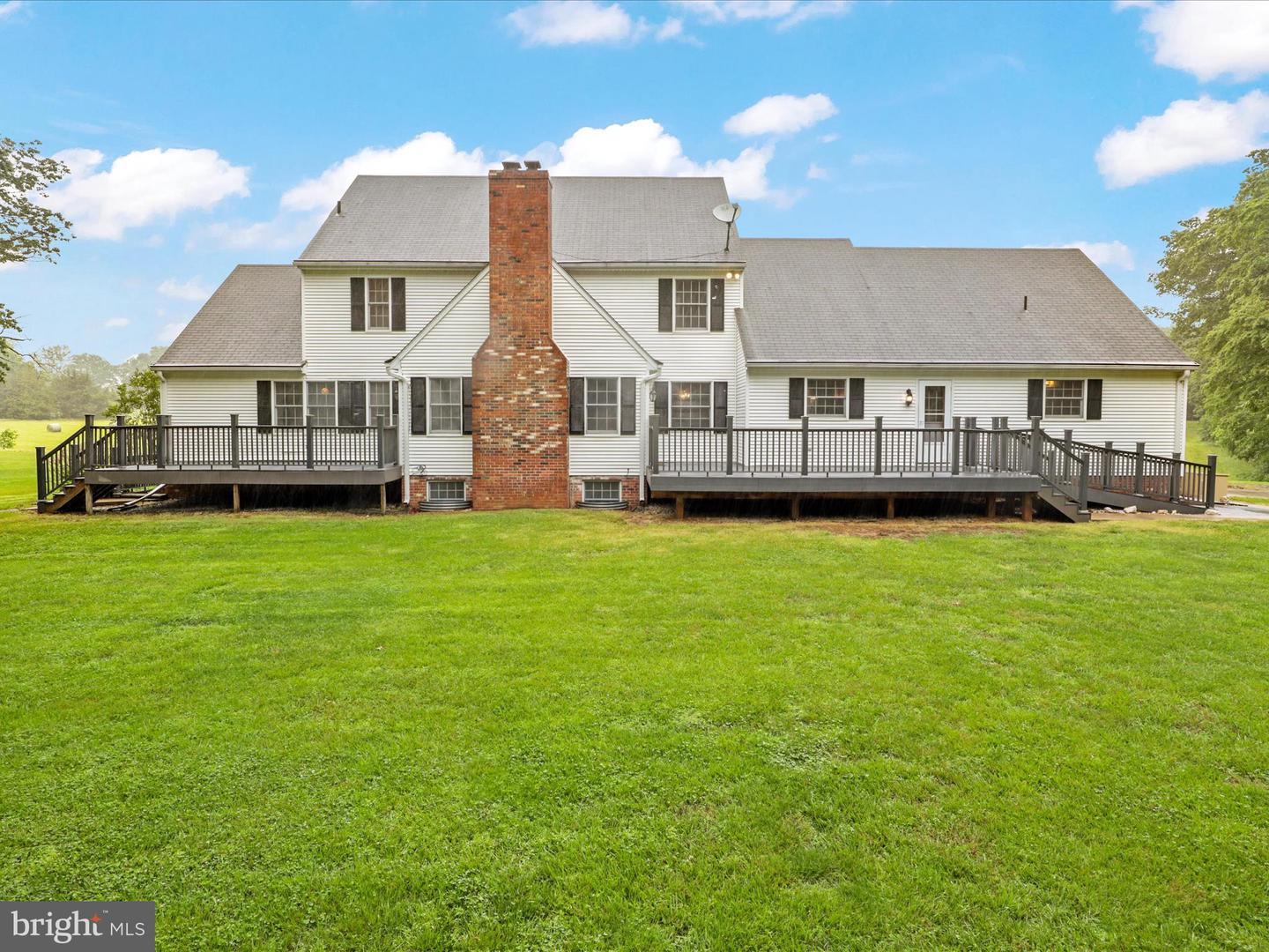 13124 S RIVER RD, SUMERDUCK, Virginia 22742, 4 Bedrooms Bedrooms, ,3 BathroomsBathrooms,Residential,For sale,13124 S RIVER RD,VAFQ2016878 MLS # VAFQ2016878