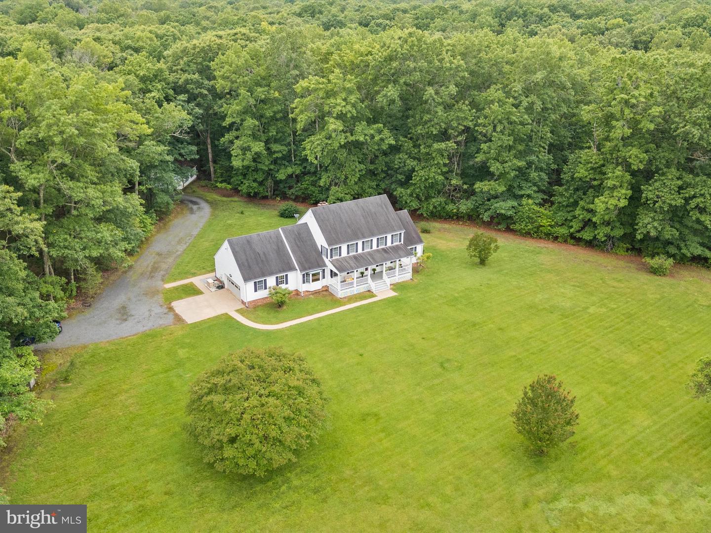 13124 S RIVER RD, SUMERDUCK, Virginia 22742, 4 Bedrooms Bedrooms, ,3 BathroomsBathrooms,Residential,For sale,13124 S RIVER RD,VAFQ2016878 MLS # VAFQ2016878
