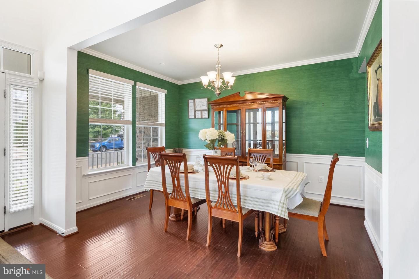 15187 ADDISON LN, WOODBRIDGE, Virginia 22193, 6 Bedrooms Bedrooms, ,3 BathroomsBathrooms,Residential,For sale,15187 ADDISON LN,VAPW2096164 MLS # VAPW2096164