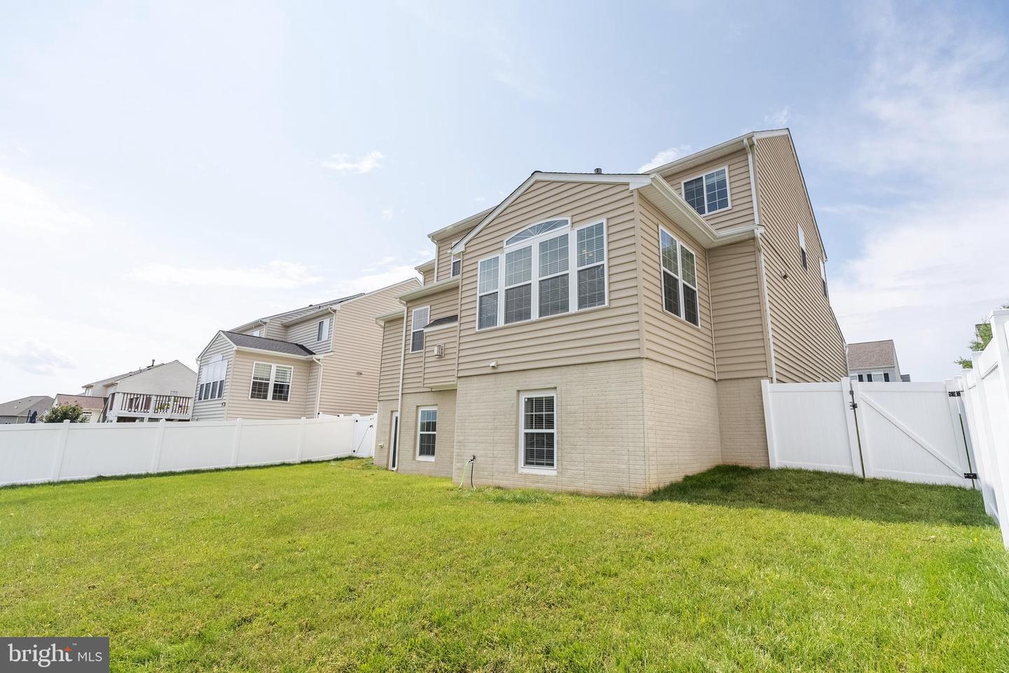 15187 ADDISON LN, WOODBRIDGE, Virginia 22193, 6 Bedrooms Bedrooms, ,3 BathroomsBathrooms,Residential,For sale,15187 ADDISON LN,VAPW2096164 MLS # VAPW2096164