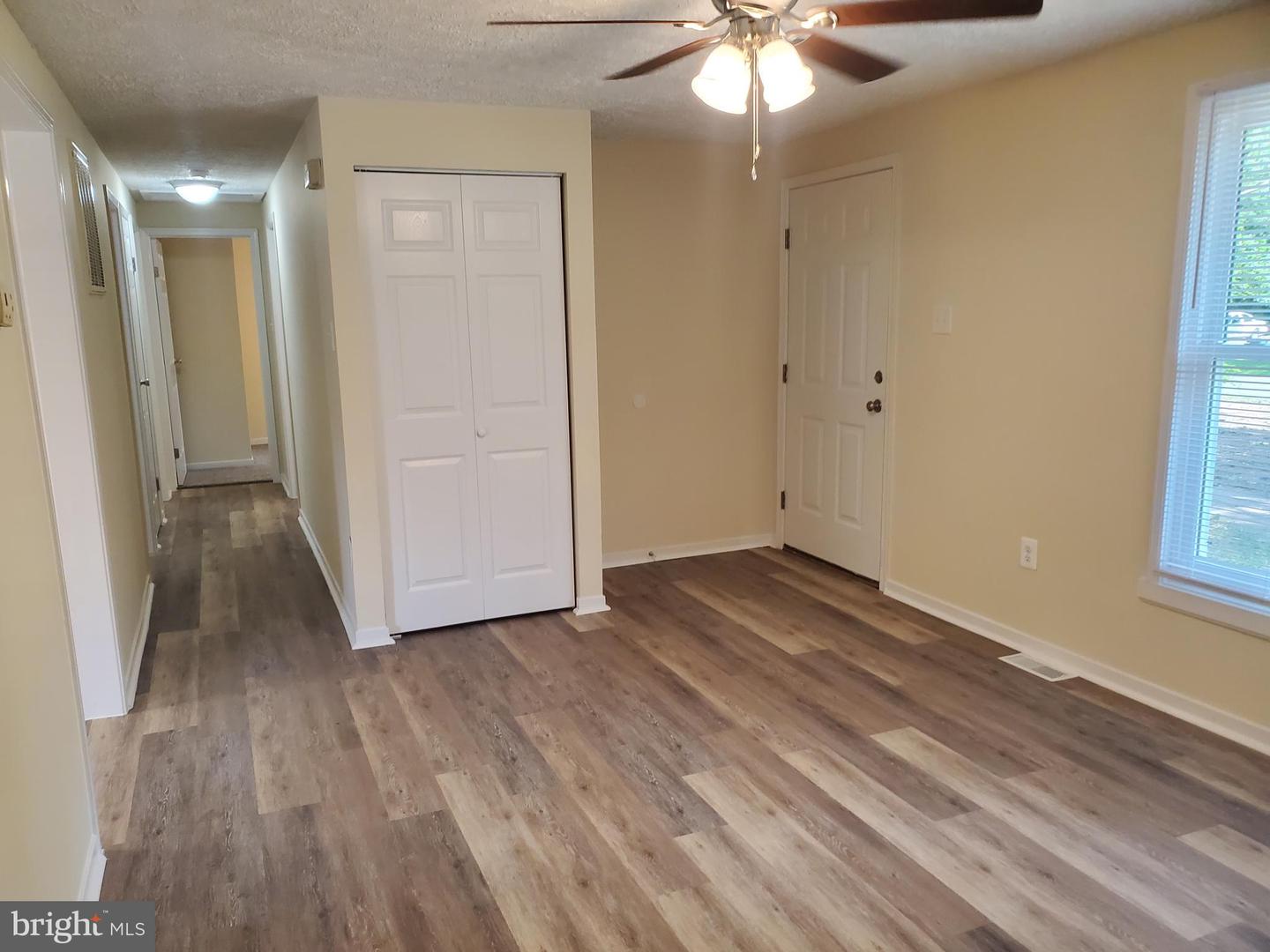 416 POCAHONTAS DR, RUTHER GLEN, Virginia 22546, 3 Bedrooms Bedrooms, ,2 BathroomsBathrooms,Residential,For sale,416 POCAHONTAS DR,VACV2008256 MLS # VACV2008256
