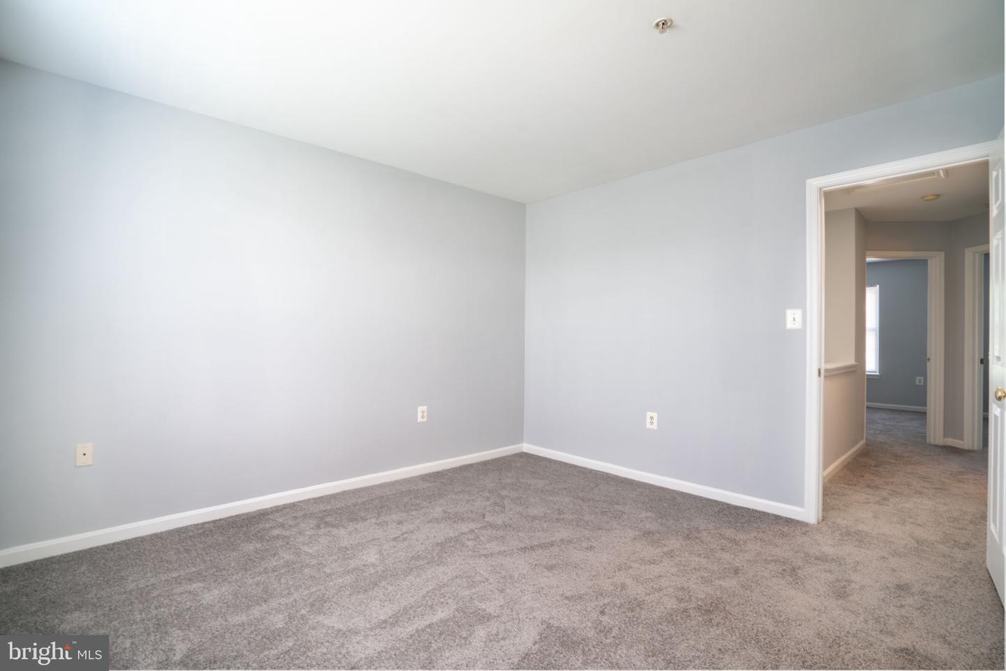 902 BLAKNEY LN SE, WASHINGTON, District Of Columbia 20032, 3 Bedrooms Bedrooms, ,2 BathroomsBathrooms,Residential,For sale,902 BLAKNEY LN SE,DCDC2204880 MLS # DCDC2204880