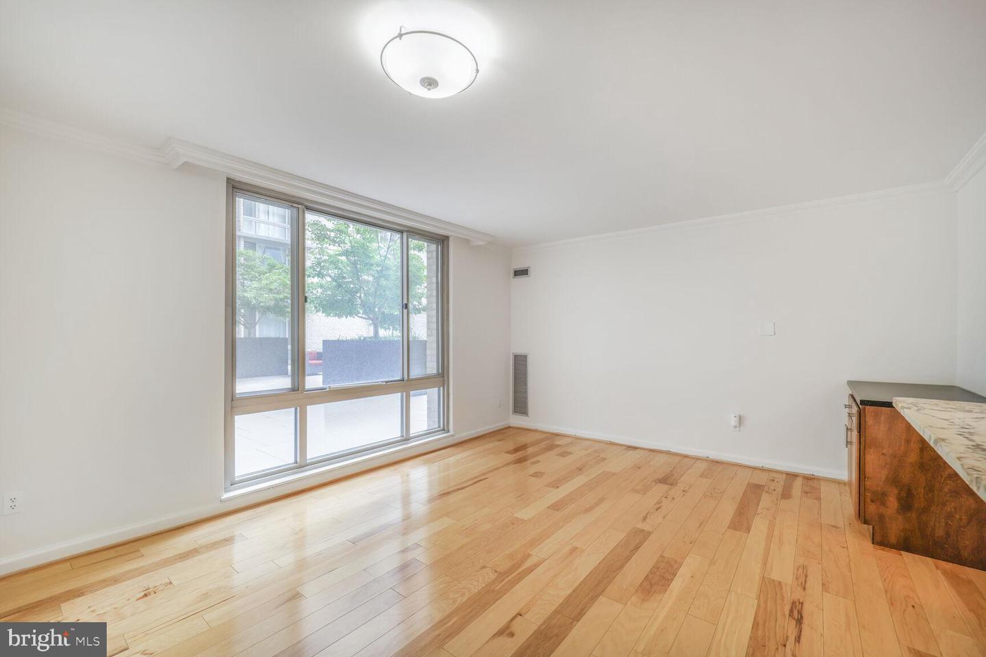 950 25TH ST NW #116N, WASHINGTON, District Of Columbia 20037, 1 Bedroom Bedrooms, ,1 BathroomBathrooms,Residential,For sale,950 25TH ST NW #116N,DCDC2204956 MLS # DCDC2204956