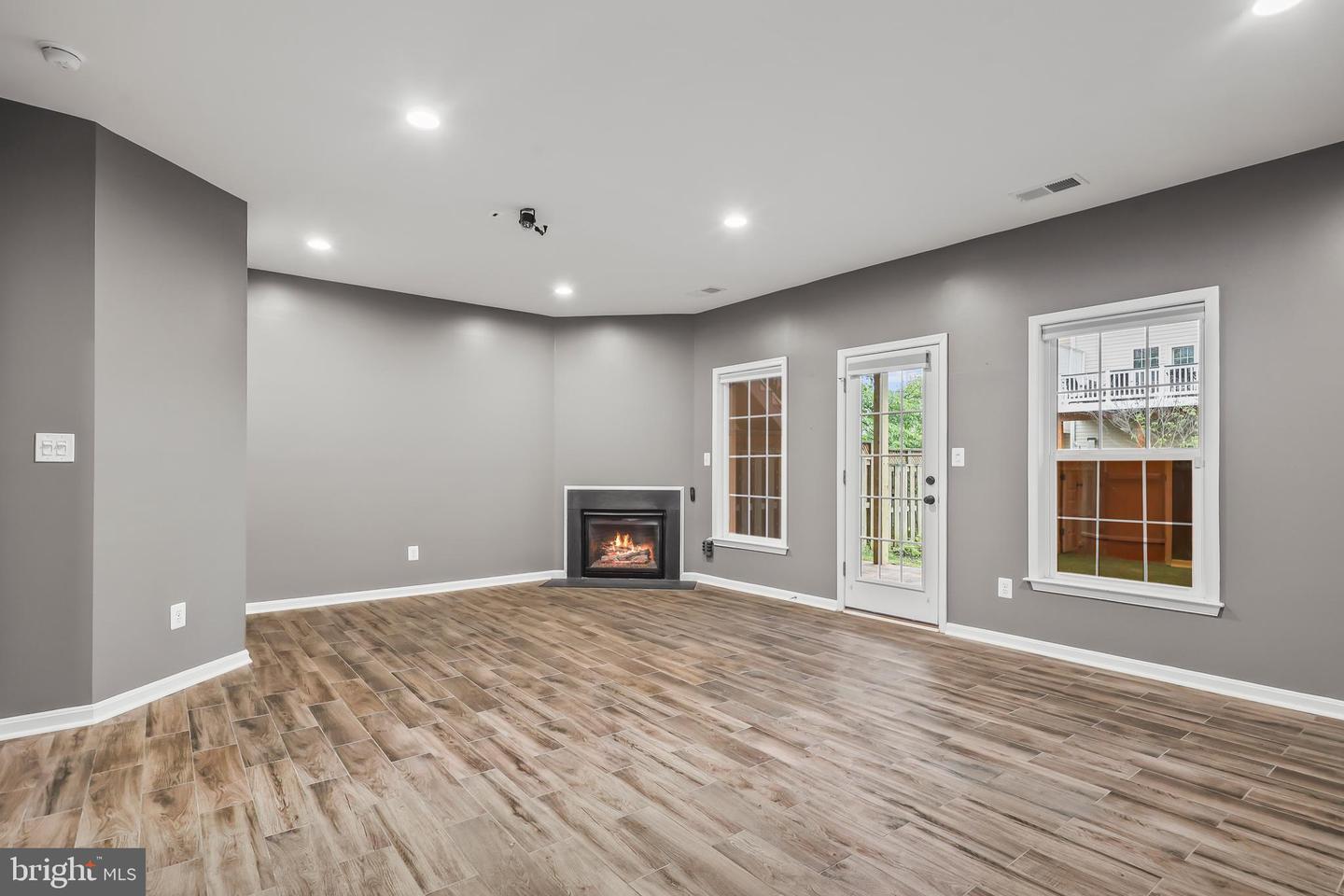 25159 HUMMOCKY TER, ALDIE, Virginia 20105, 4 Bedrooms Bedrooms, ,3 BathroomsBathrooms,Residential,For sale,25159 HUMMOCKY TER,VALO2099214 MLS # VALO2099214