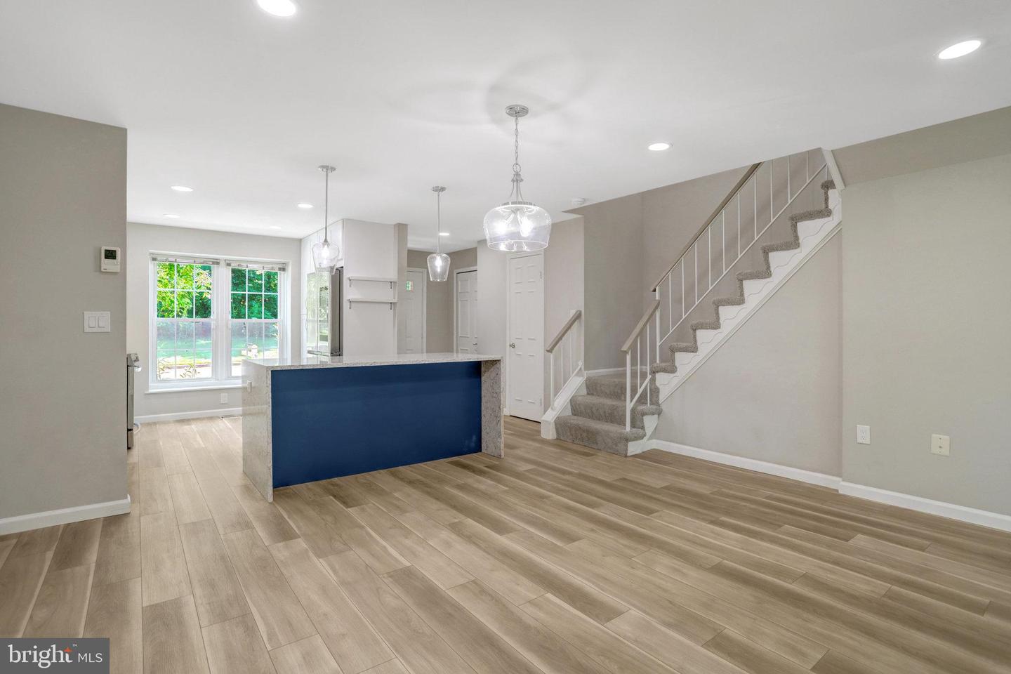 7457 HATHERLEIGH CT, ALEXANDRIA, Virginia 22315, 2 Bedrooms Bedrooms, ,3 BathroomsBathrooms,Residential,For sale,7457 HATHERLEIGH CT,VAFX2246810 MLS # VAFX2246810