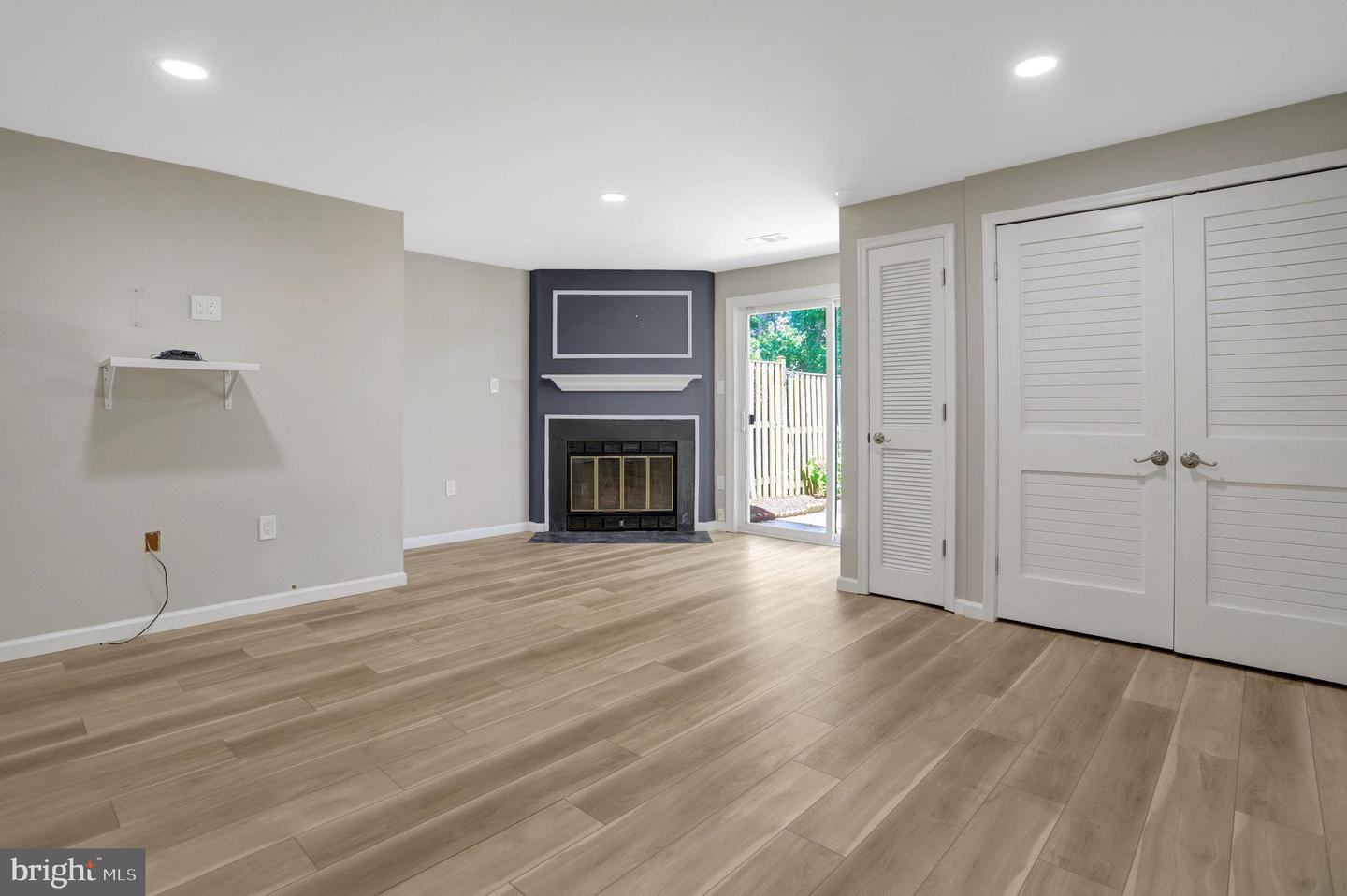 7457 HATHERLEIGH CT, ALEXANDRIA, Virginia 22315, 2 Bedrooms Bedrooms, ,3 BathroomsBathrooms,Residential,For sale,7457 HATHERLEIGH CT,VAFX2246810 MLS # VAFX2246810