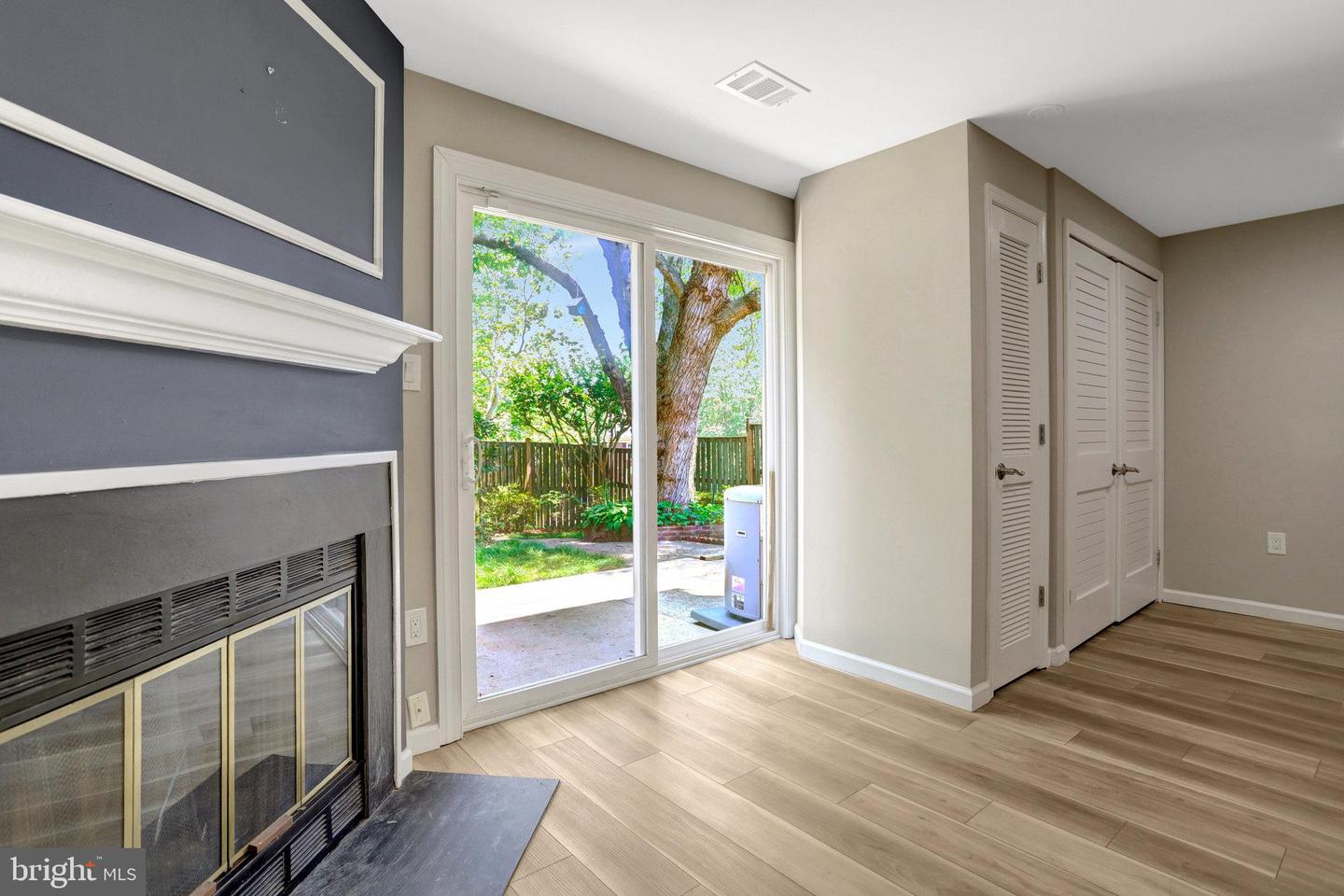 7457 HATHERLEIGH CT, ALEXANDRIA, Virginia 22315, 2 Bedrooms Bedrooms, ,3 BathroomsBathrooms,Residential,For sale,7457 HATHERLEIGH CT,VAFX2246810 MLS # VAFX2246810